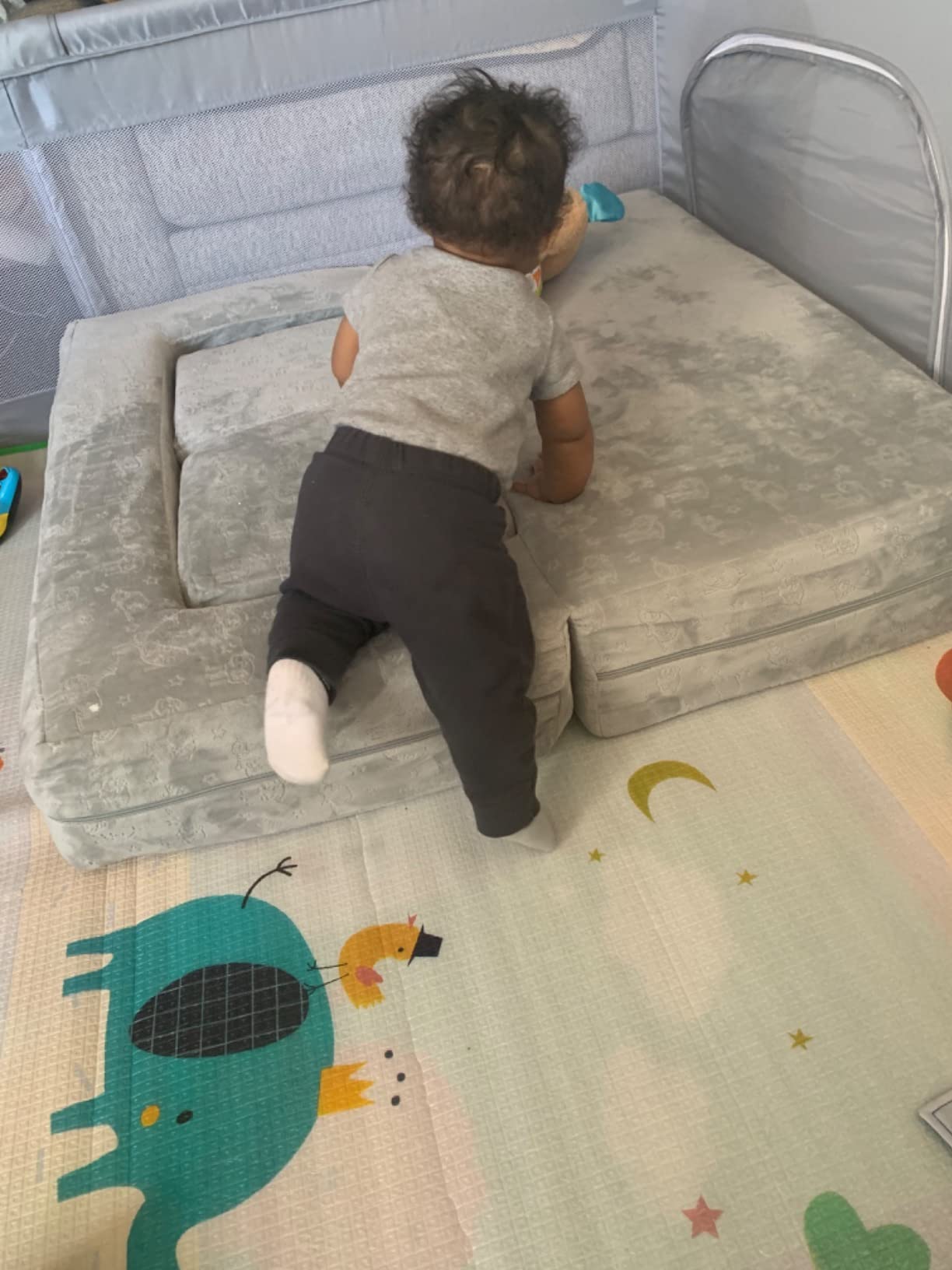 Delta Children Serta Perfect Sleeper Convertible Sofa & Play Set for Kids and Toddlers, Modular Foam Couch and Flip Out Lounger with 2 Ottomans, Grey customer photo 1