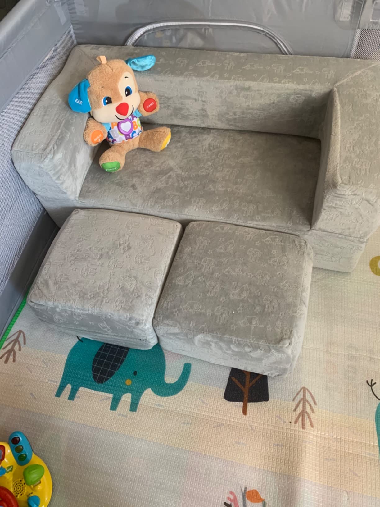 Delta Children Serta Perfect Sleeper Convertible Sofa & Play Set for Kids and Toddlers, Modular Foam Couch and Flip Out Lounger with 2 Ottomans, Grey customer photo 2