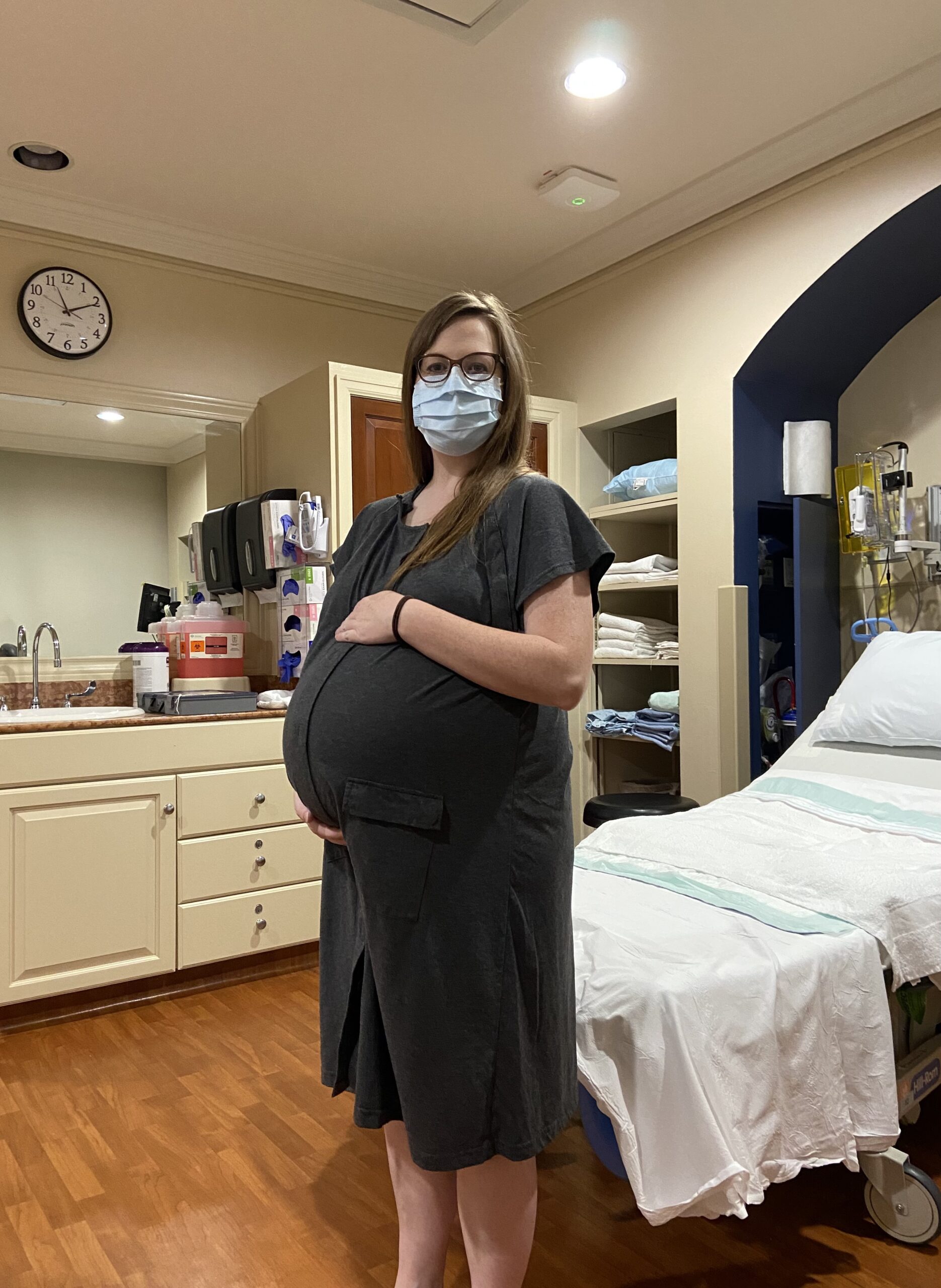 Kindred Bravely Labor and Delivery Gown, 3 in 1 Hospital Gowns for Women Labor Delivery customer photo 1