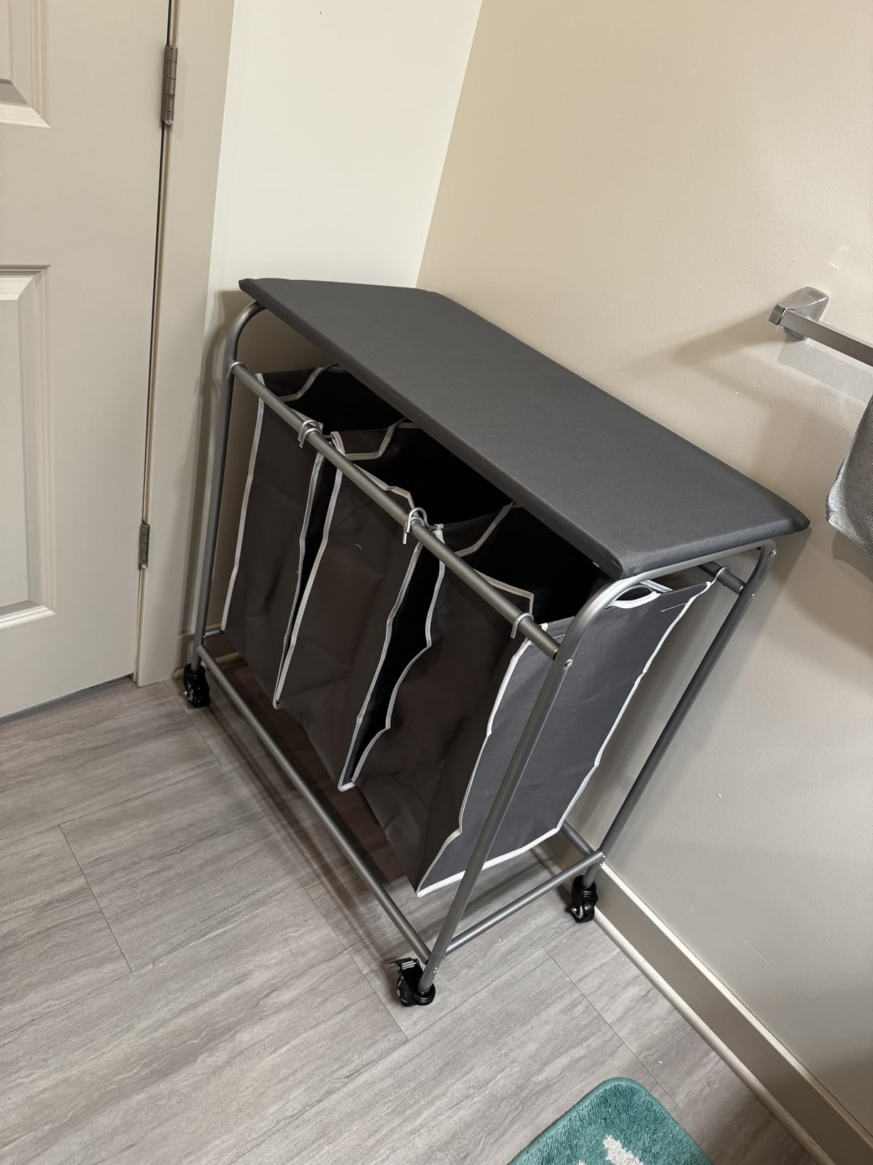 LINZINAR 3-Bag Laundry Basket, Black Laundry Hamper, 35.6 Gal(135 L) Laundry Sorter Cart Laundry Room Organization with Heavy Duty Rolling Lockable Wheels and Removable Bags customer photo 1