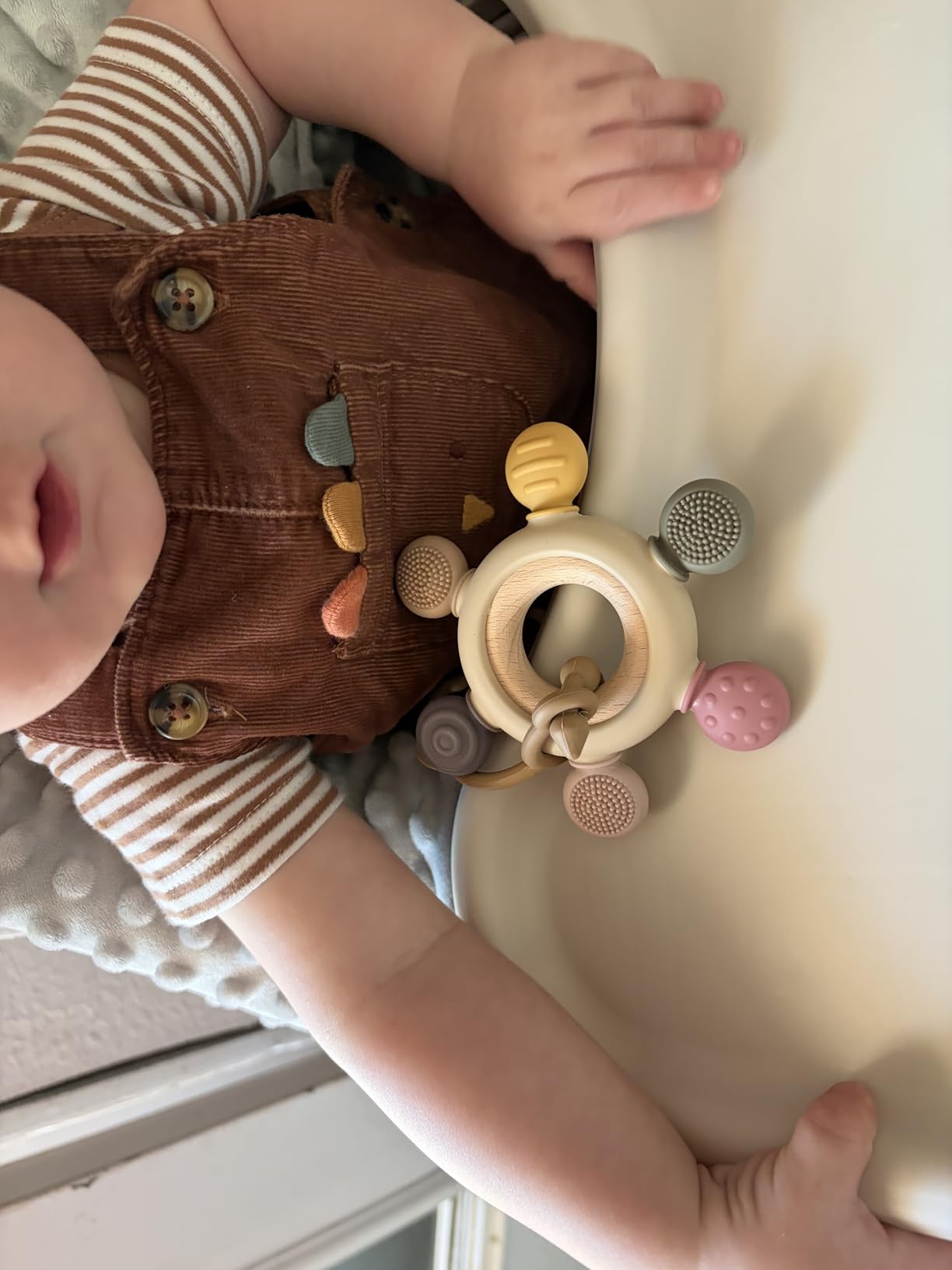 Baby Teething Toys Silicone Teethers BPA Free Silicone Rudder with Wooden Ring Soothe Babies Gums (Khaki) customer photo 1