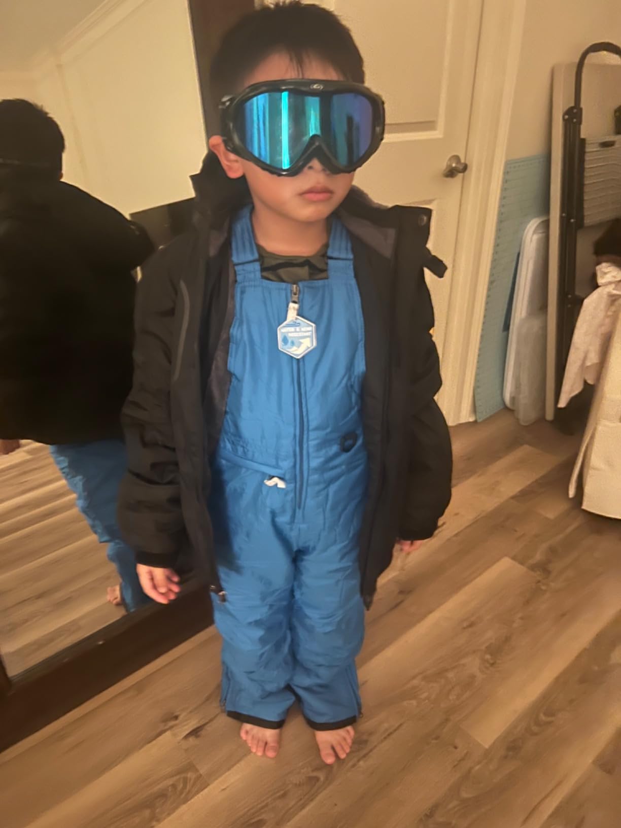 Arctic Quest Boys Girls Unisex Classic Ski & Snow Bib Overall Winter Snowsuit Water-Resistant Windproof Outdoor Rain Bib customer photo 2