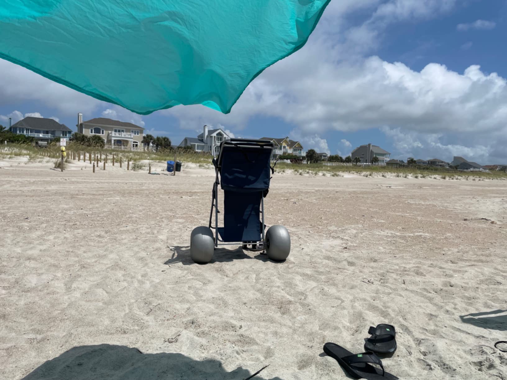 Beach Cart with 13'' Balloon Wheels, Upright Stroller Wheeler with Big Wheels for Sand, Holds 4 Folding Chairs, Pump Included customer photo 1