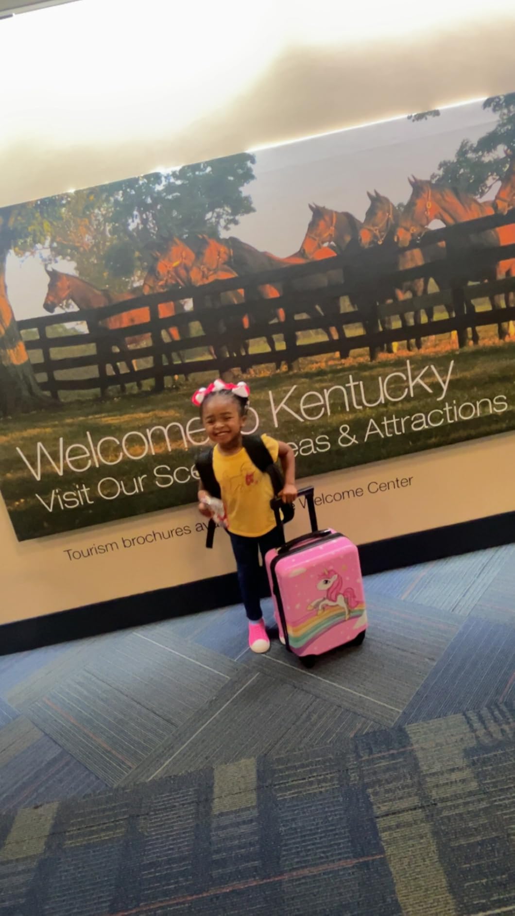 emissary Kids Suitcase for girls, 16