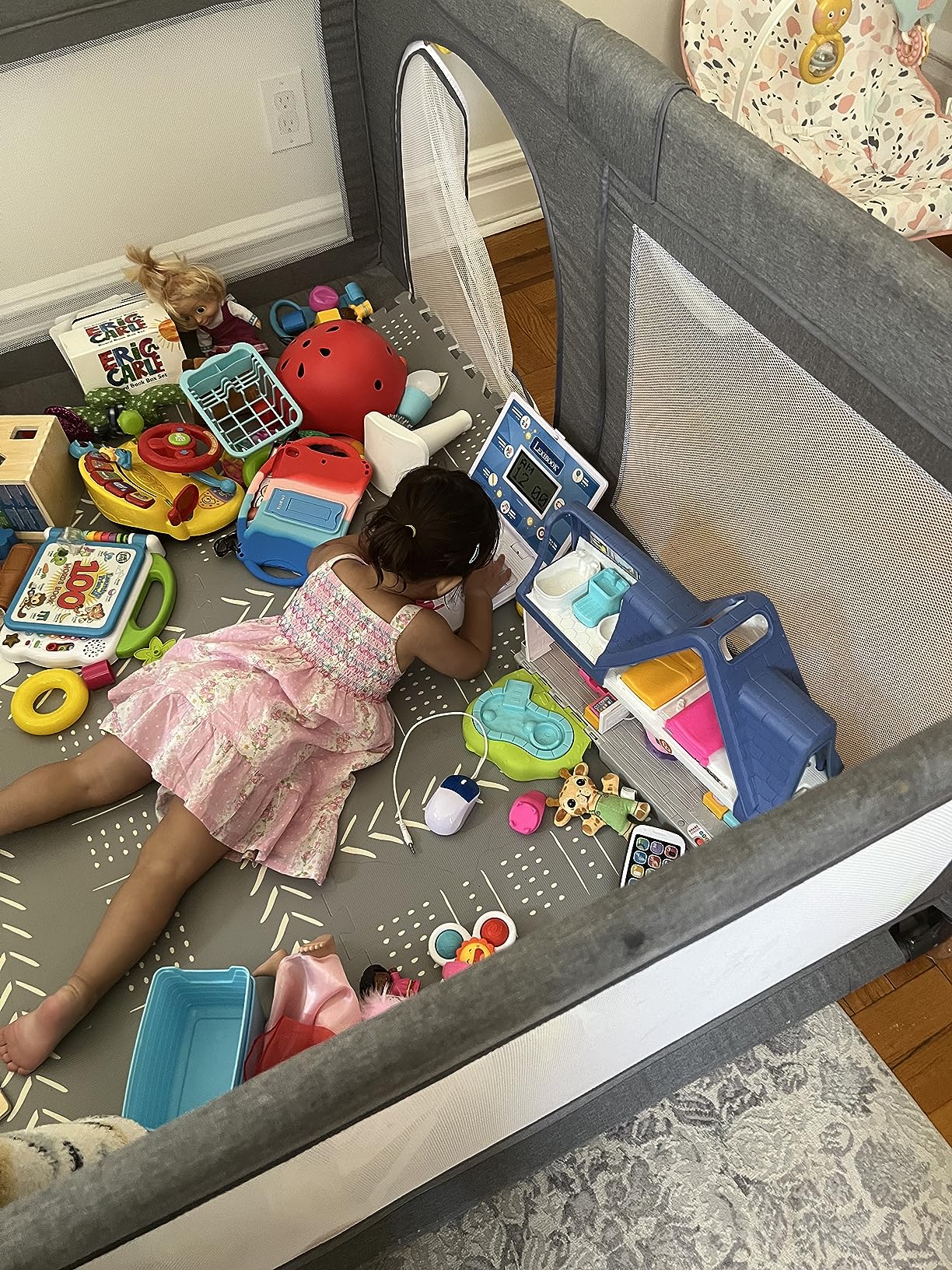 Lexibook Educational and Bilingual Laptop Spanish/English - JC598i2 customer photo 2