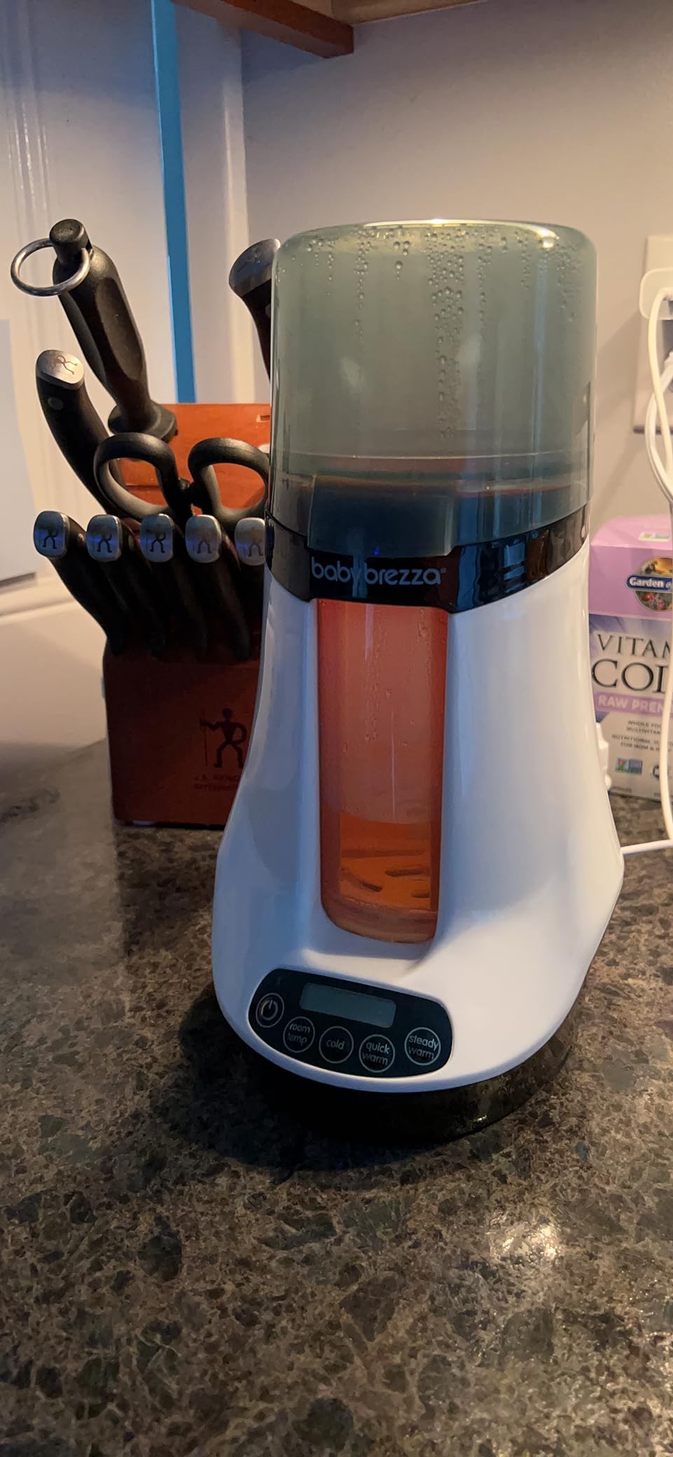 Baby Brezza Smart Baby Bottle Warmer, Breastmilk Warmer + Defroster - Free App - Different Temperatures for Breastmilk + Formula - Universal Fit for All Bottles + Milk Bags customer photo 1