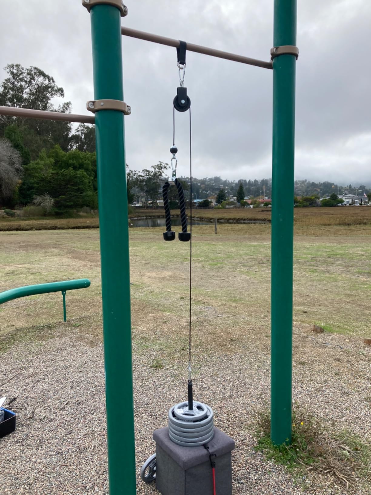 Concho Weight Pulley System, Upgraded Cable Pulley System Gym with Adjustable Weight Cable&Detachable Handles, Workout Pulley System for LAT Pulldown Triceps Biceps Curl Chest Home Gym Attachments customer photo 1