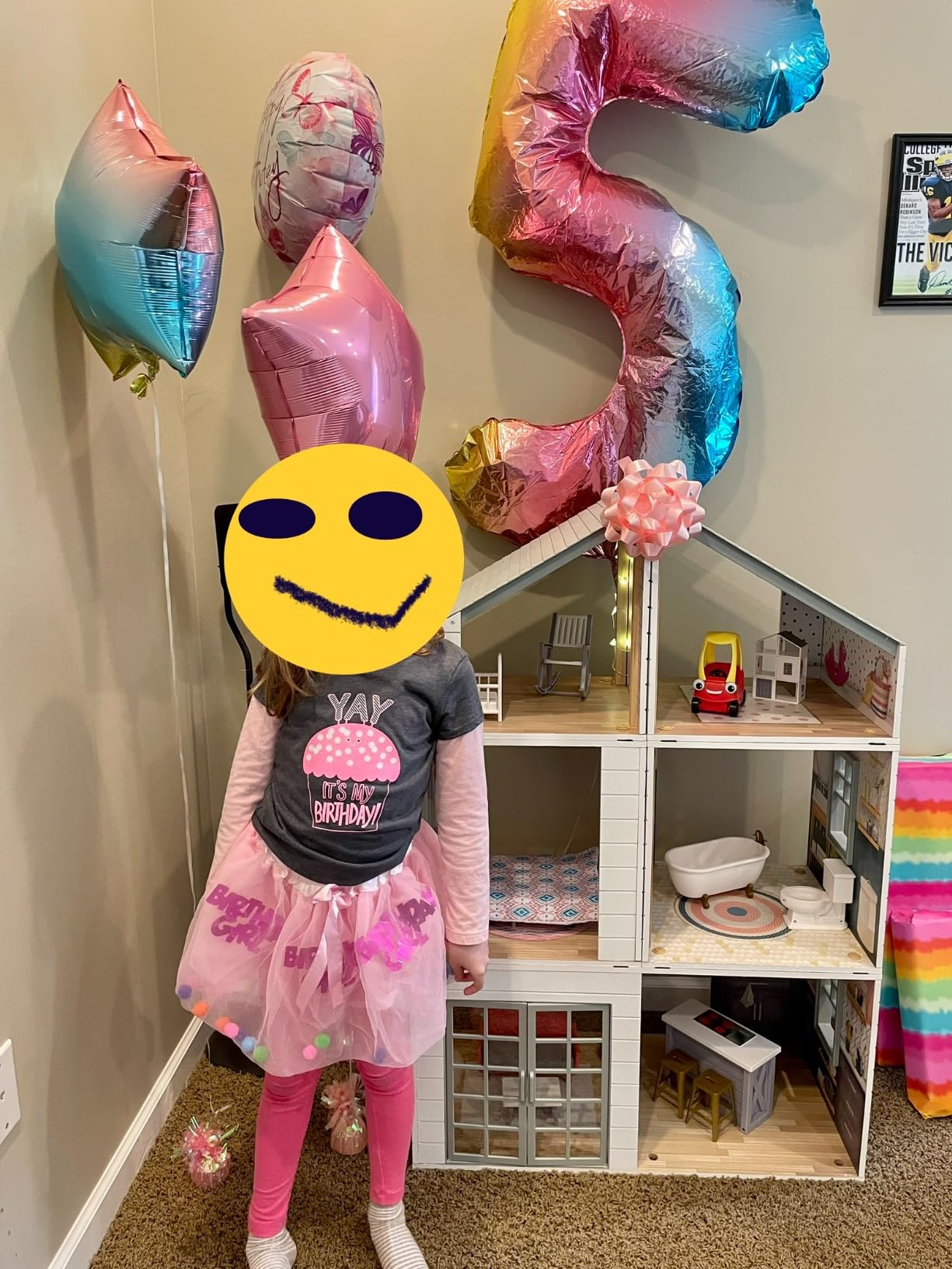 Little Tikes Real Wood Stack n Style Dollhouse with 14 Accessories and Many Combinations to Customize, Personalize, Dream, Design and Build and Play with Any 12-Inch Dolls customer photo 1