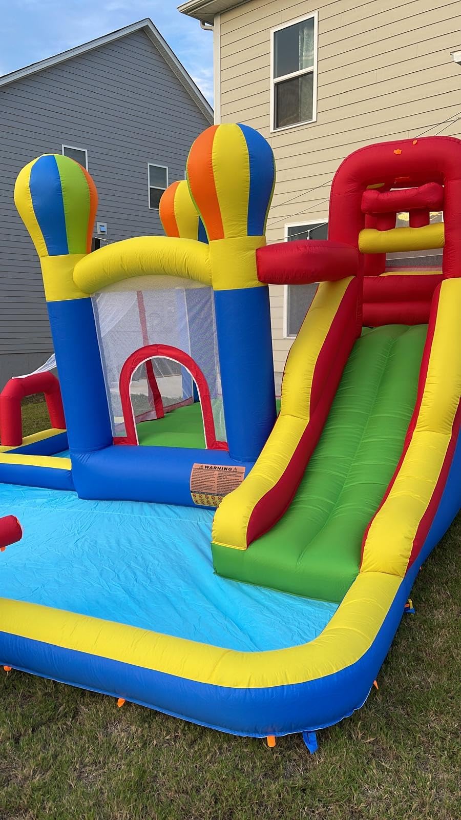 Baralir Inflatable Bounce House with Water Slide - Backyard Inflatable Water Park with 4 Sprinklers, 2 Splash Pools, Fits 5 Kids, Perfect for Summer Fun & Cooling Down customer photo 1