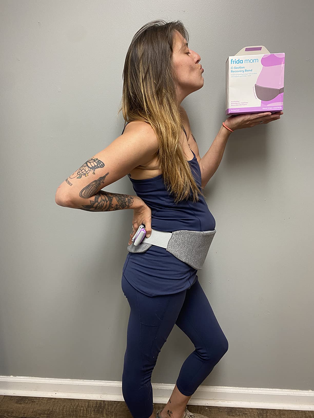 Frida Mom C-Section Hot & Cold Therapy Belly Binder, C-Section Recovery Must Have Belly Band, Incision Protector, for Post-Op & Swelling, Postpartum Essentials, After Birth Brace, Abdominal Binder customer photo 2