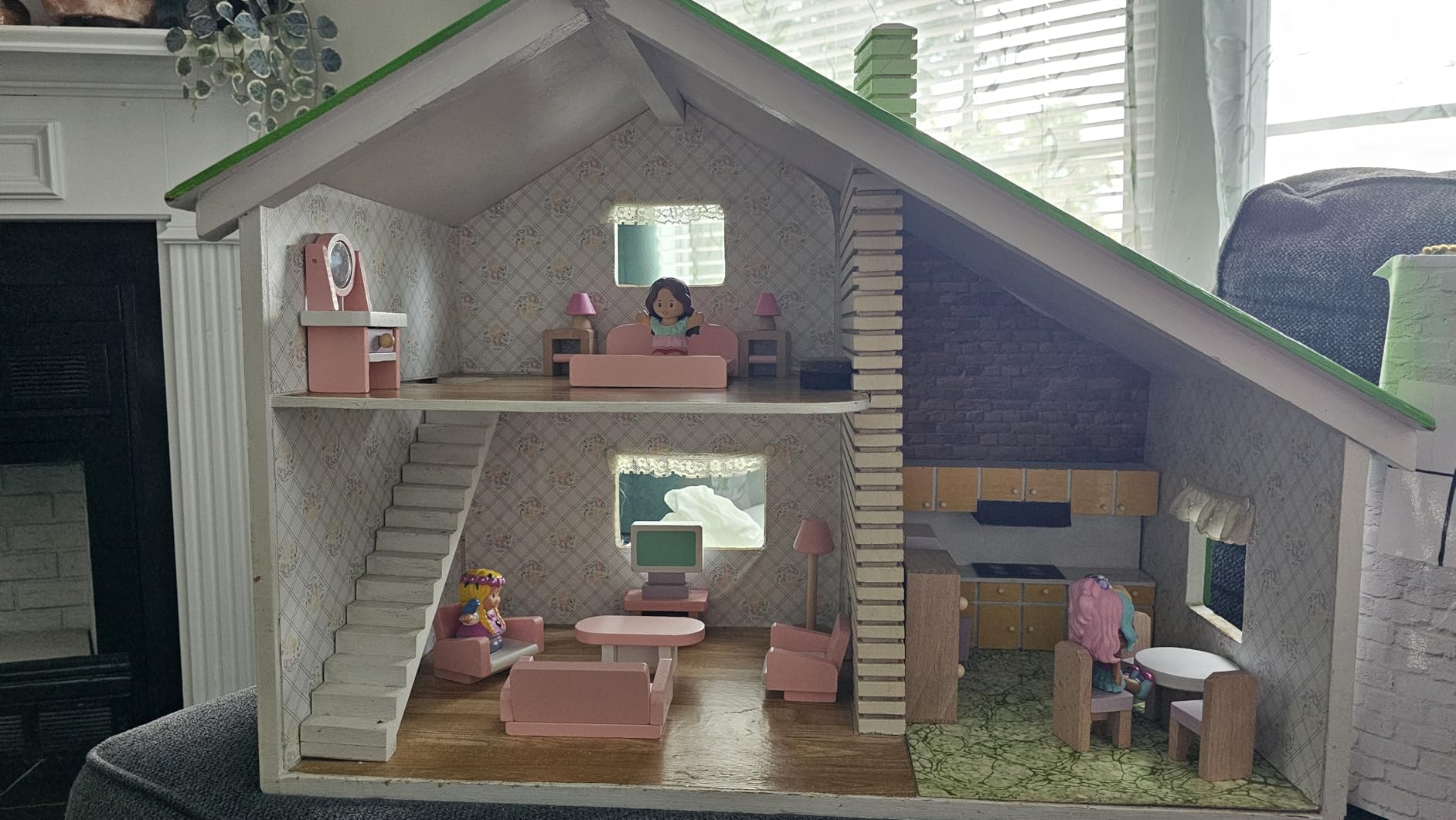 Wooden Dollhouse Furniture Set, 22 Pcs Miniature Dollhouse Accessories Including 5 Room Kits, Little People House Furniture, Doll House Furniture Toys Gift for Girls Boys Age 3+ customer photo 2