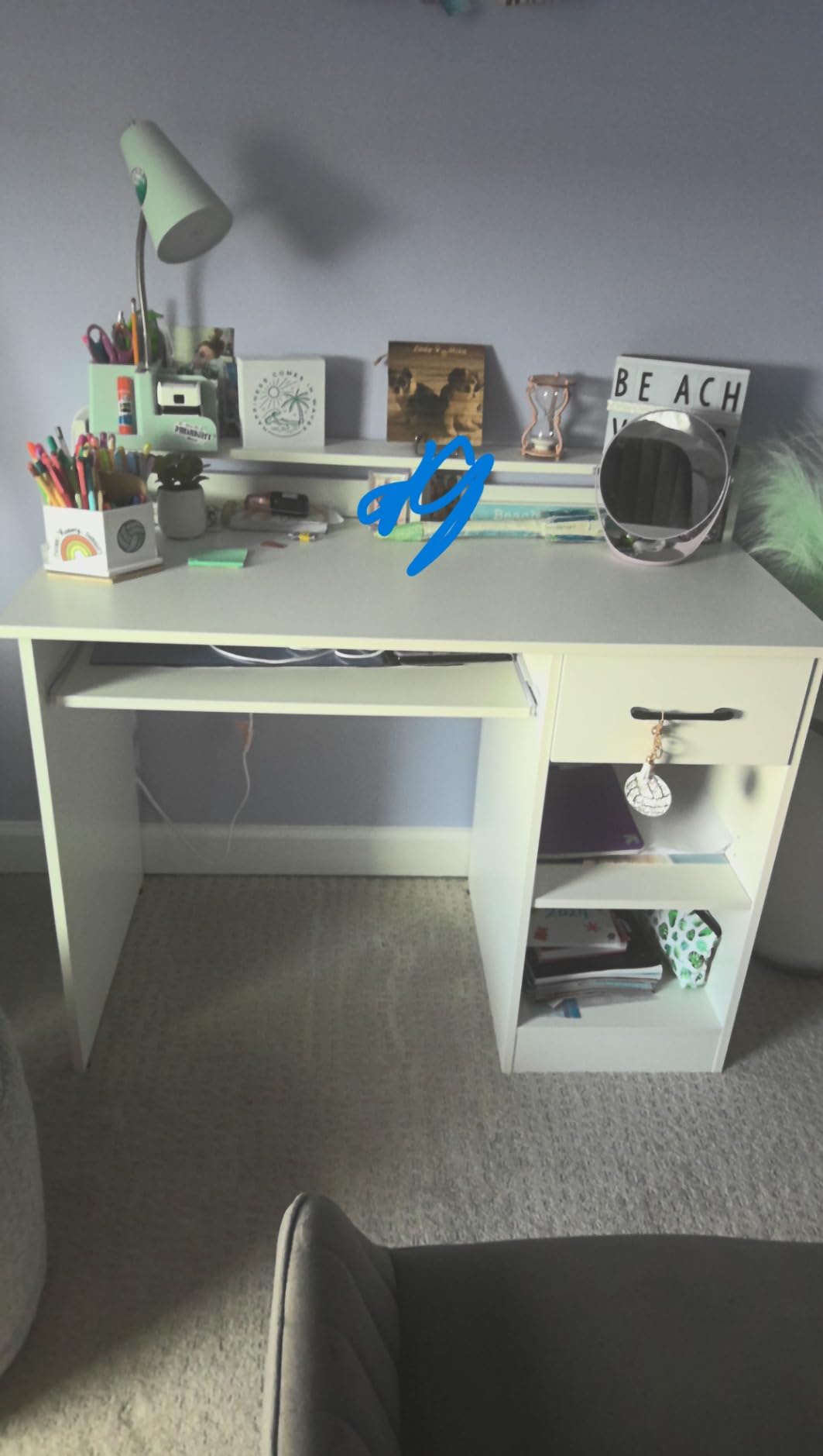 Tangkula White Desk with Drawer & Keyboard Tray, 22 Inch Wide Modern Study Writing Desk with Desktop Hutch & Storage Shelves, Home Office Desk for Teens, Wood PC Laptop Desk, Desk for Bedroom customer photo 2