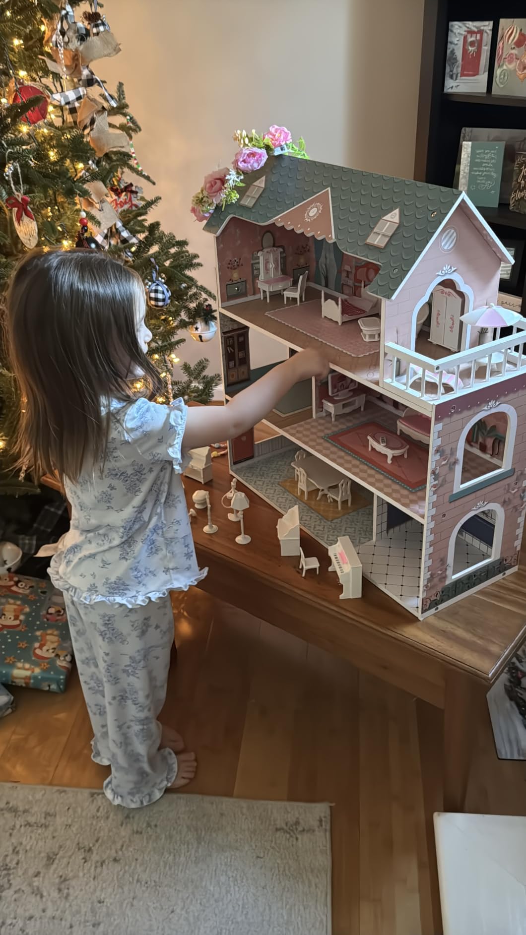 ROBOTIME Doll House Wooden Dollhouse for Kids 3 4 5 6 Years Old, Doll House w/28PCS Furniture Plastic, for 3.3