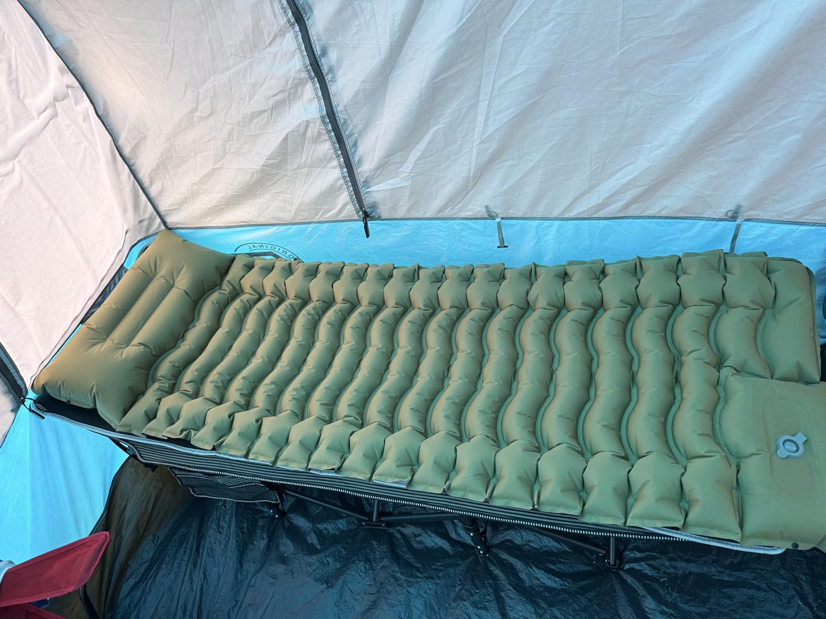 FUN PAC Camping Sleeping Pad, Ultralight Camping Mat with Pillow, Built-in Foot Pump Inflatable Sleeping Pads Compact for Camping Backpacking Hiking Traveling Tent, Single, Green customer photo 1