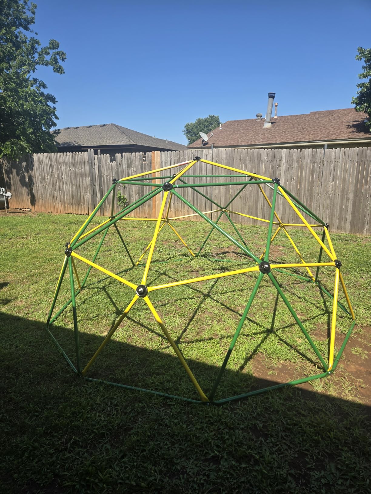 GIKPAL Climbing Dome, Upgraded 6FT Geometric Dome Climber with Climbing Grip for Kids Indoor Outdoor Play Equipment, Supports 600LBS Jungle Gym Playground Backyard Play Centre, Easy Assembly customer photo 2
