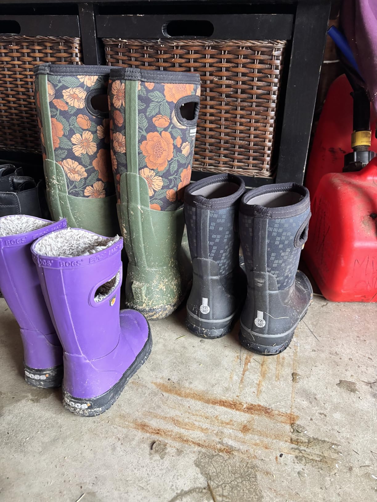 BOGS Grasp Kids Waterproof Rain Boots - Insulated for Winter, Snow & Mud with Easy Pull-On Handles for Toddlers, Boys & Girls, All-Weather Protection customer photo 2