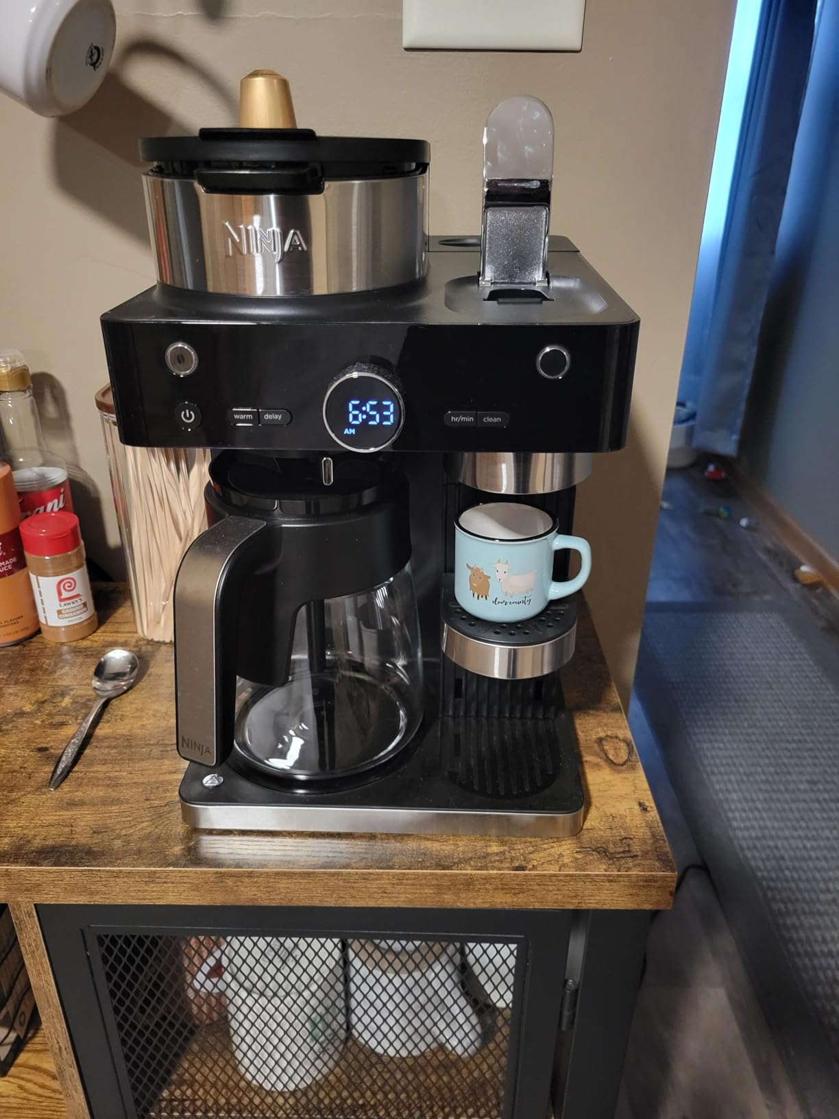 Ninja Espresso & Coffee Maker & Barista System, 3 Espresso Brew Styles, Single-Serve Coffee & Nespresso Capsule Compatible, Built-in Frother, Espresso, Cappuccino & Latte Maker, Black, CFN601 customer photo 2
