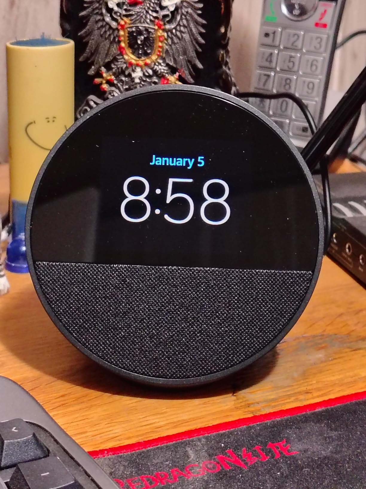 Echo Spot (newest model), Great for nightstands, offices and kitchens, Smart alarm clock, Designed for Alexa+, Glacier White customer photo 2