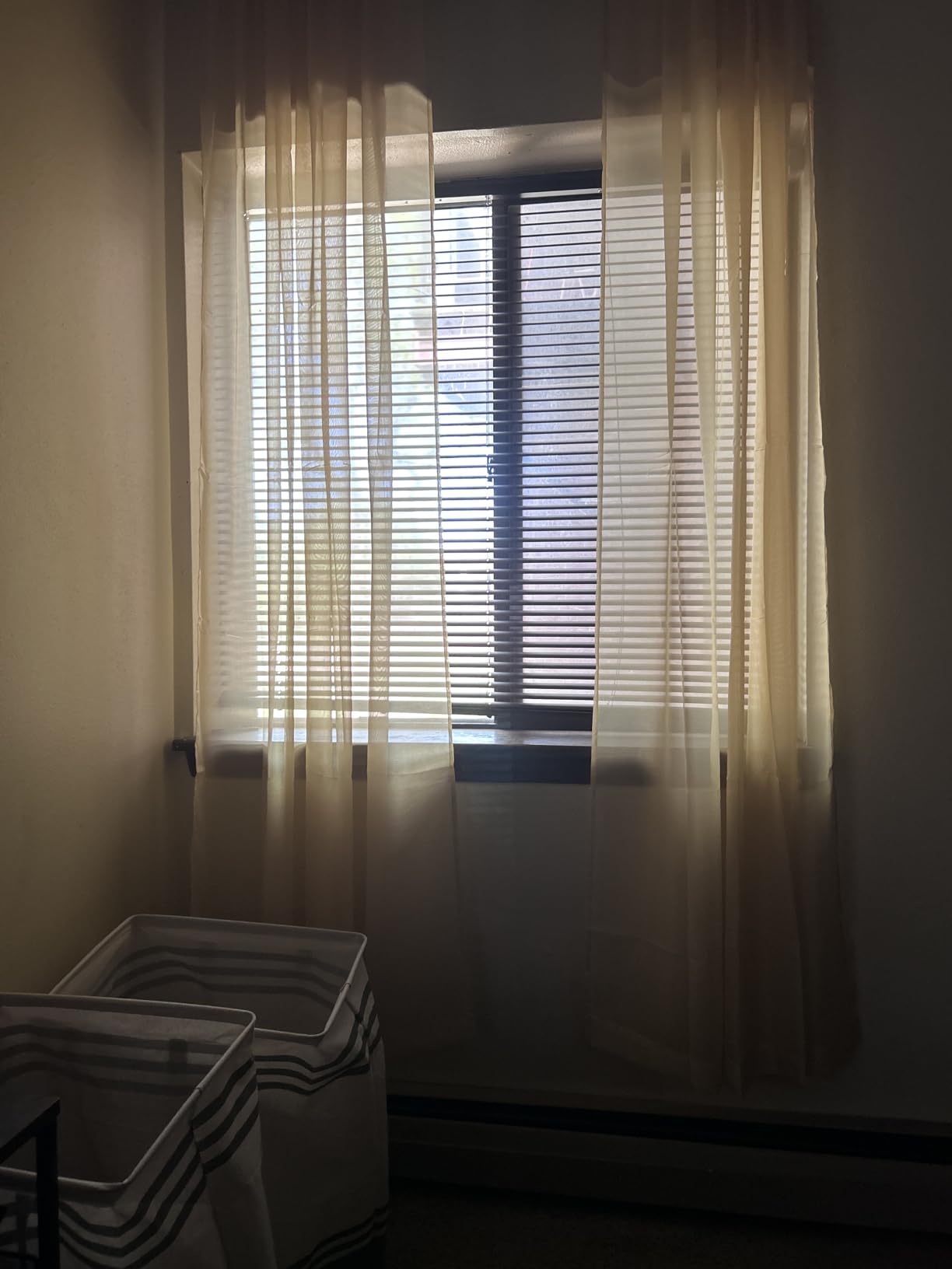 LazBlinds No Tools No Drill 1