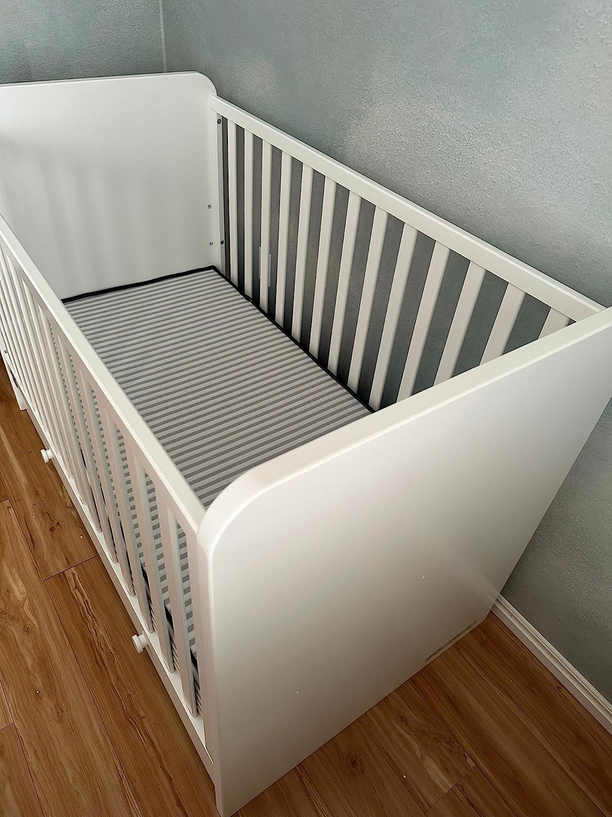 GAP babyGap Graham 4-in-1 Convertible Crib with Storage Drawer - Greenguard Gold Certified, Bianca White customer photo 1