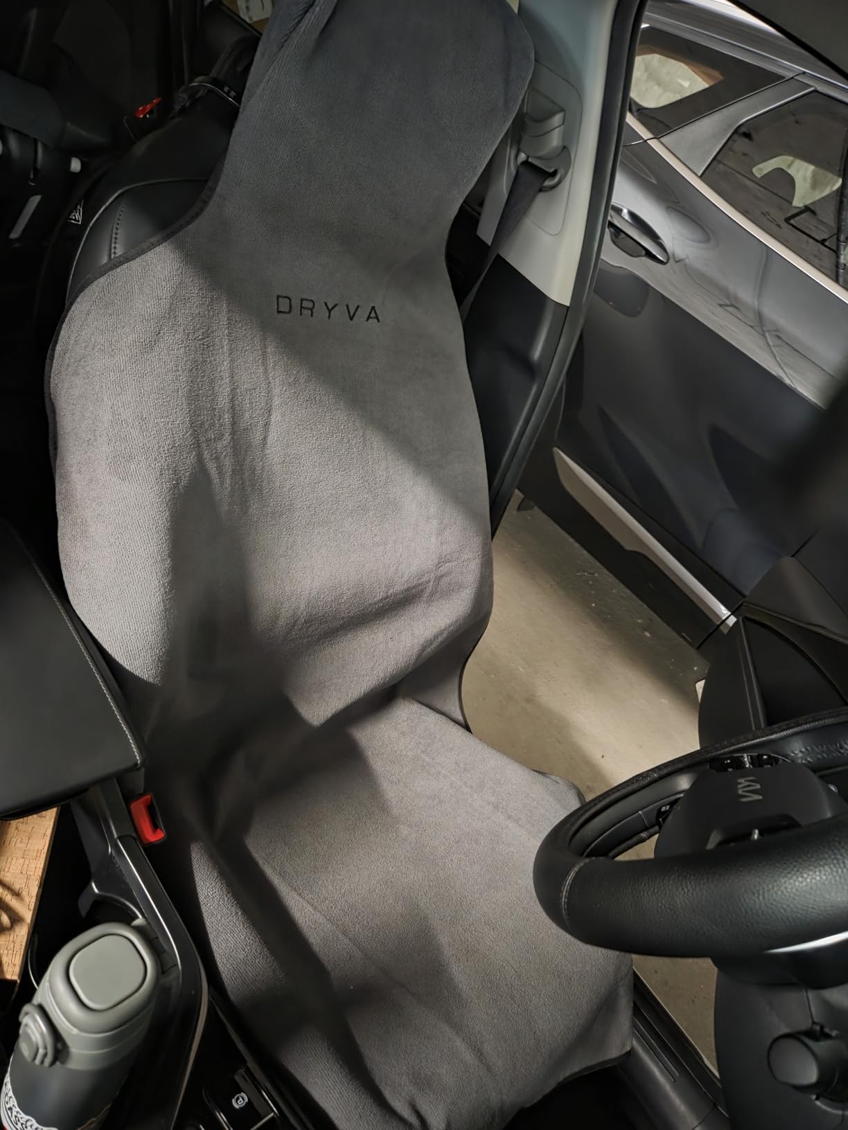 DryvaSeat - Premium Microfiber Towel Car Seat Cover - Waterproof and Sweatproof - Universal Fit, Machine Washable, Non-Slip - Seat Protector for Car, Truck, SUV, Van (Black, 1 Pack) customer photo 1