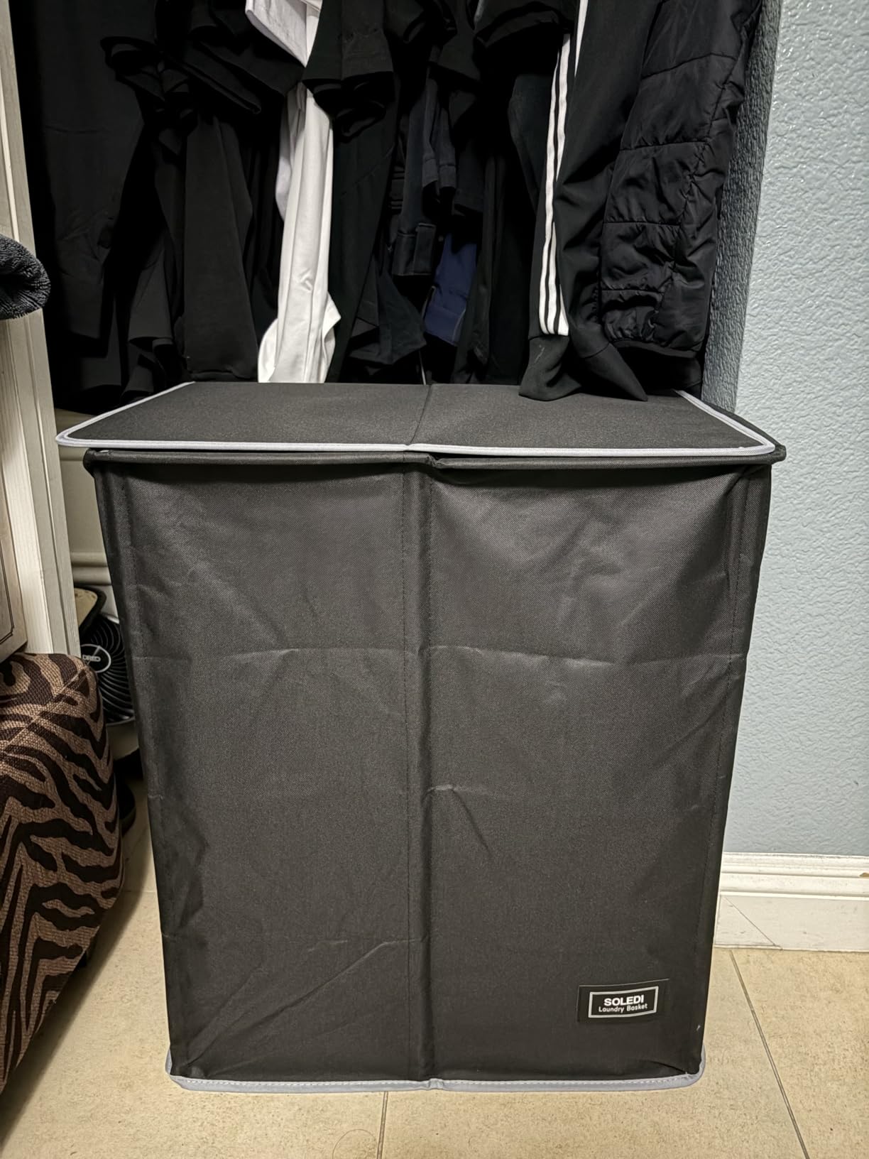 SOLEDI Luxury Double Laundry Hamper with Lid and Removable Bags, Large Hamper for Laundry, Laundry Basket 2 Sections, Collapsible Dirty Clothes Hamper for Bedroom, Laundry Room, Bathroom, Off-white customer photo 1