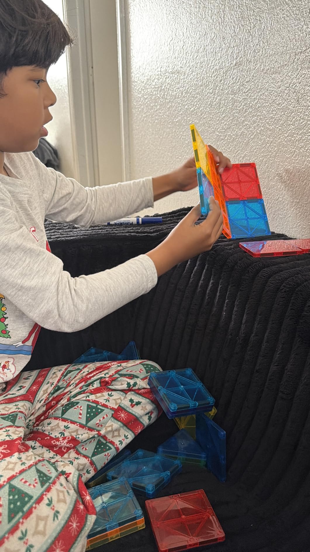 FNJO Magnetic Tiles, 110PCS Magnet Building Set, Magnetic Building Blocks, Construction STEM Learning and Playing Toys for Kids, Montessori Toy for Preschool Boys Girls customer photo 2