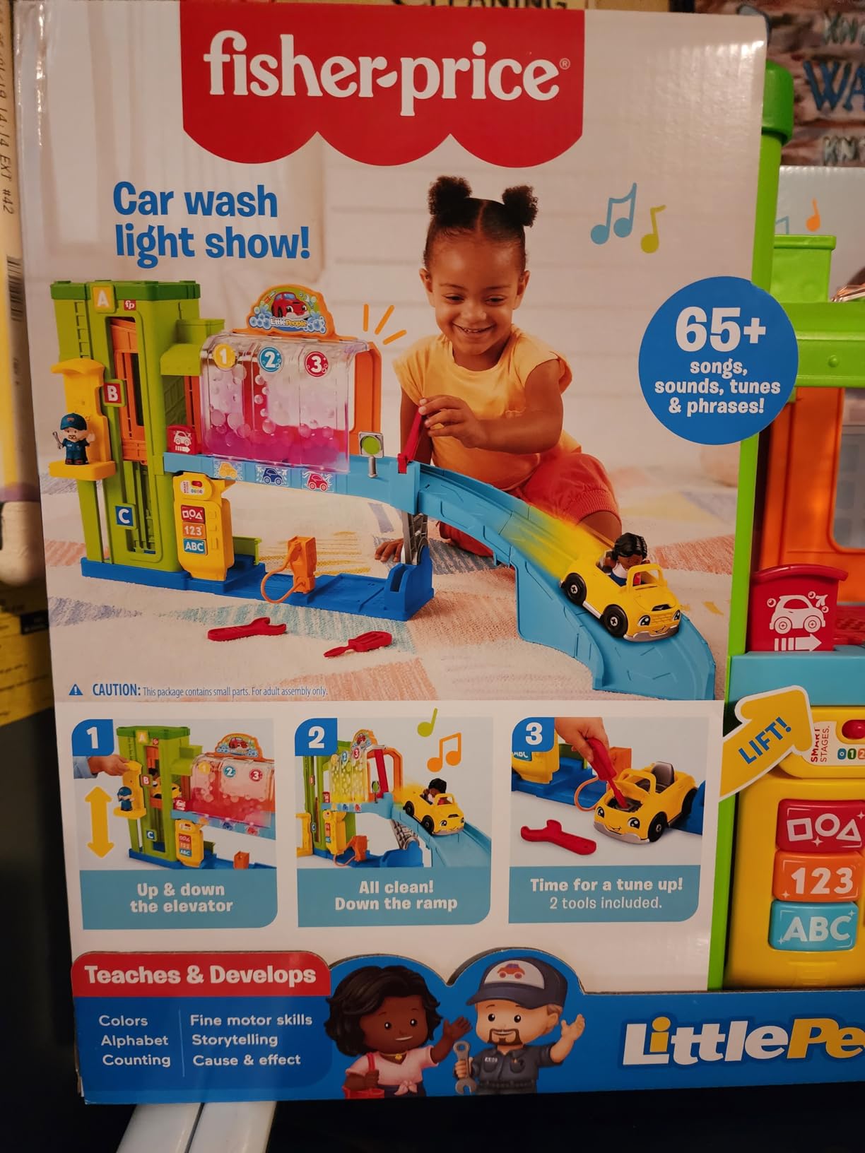 Fisher-Price Little People Toddler Playset Light-Up Learning Garage with Smart Stages Plus Toy Car and Ramp for Ages 1+ Years customer photo 2