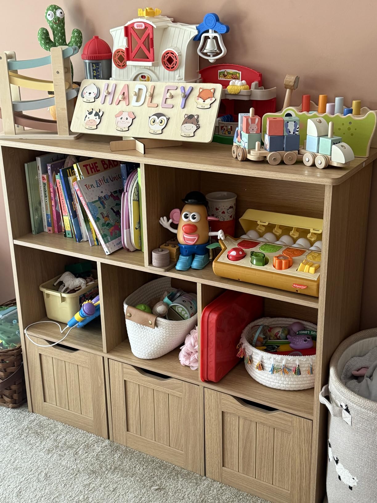 FOTOSOK Toy Storage Organizer with 3 Movable Drawers, Toy Organizer with Hidden Wheels and 5 Open Cubbies, Stuffed Animal Storage Organizer, Multifunctional Toy Chest for Playroom, White customer photo 1