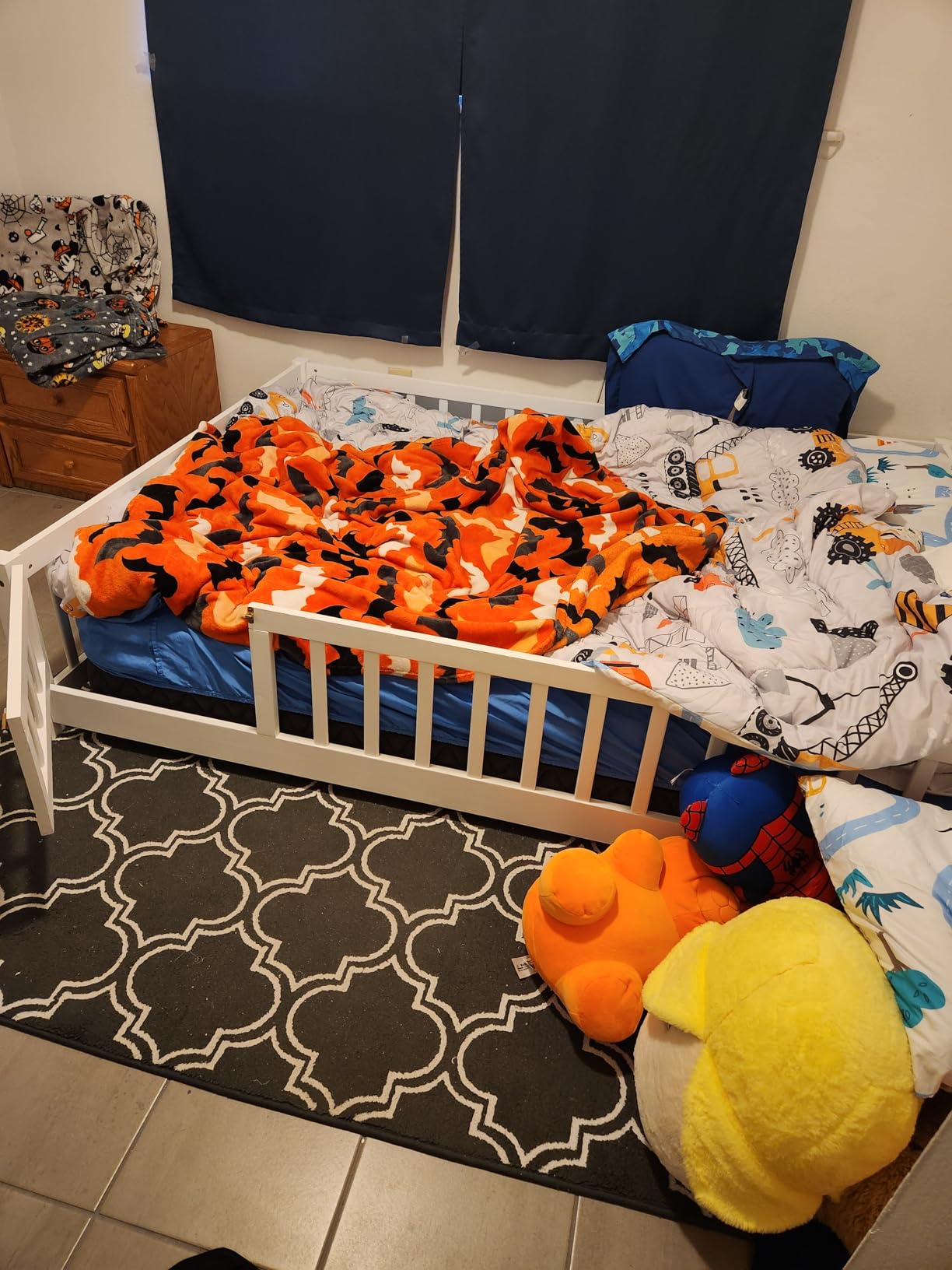 i-POOK Full Size Floor Bed for Children, Solid Wood Montessori Bed Frame with Fence & Door Montessori Floor Bed with Safety Guardrails for Girls and Boys, White (with Bed Slats) customer photo 1