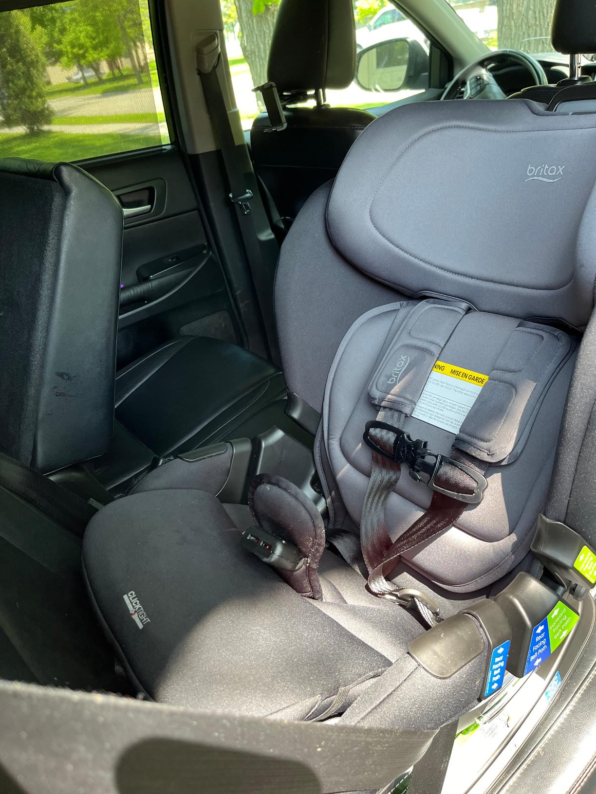 Britax Poplar Convertible Car Seat, 2-in-1 Car Seat with Slim 17-Inch Design, ClickTight Technology, Stone Onyx customer photo 2
