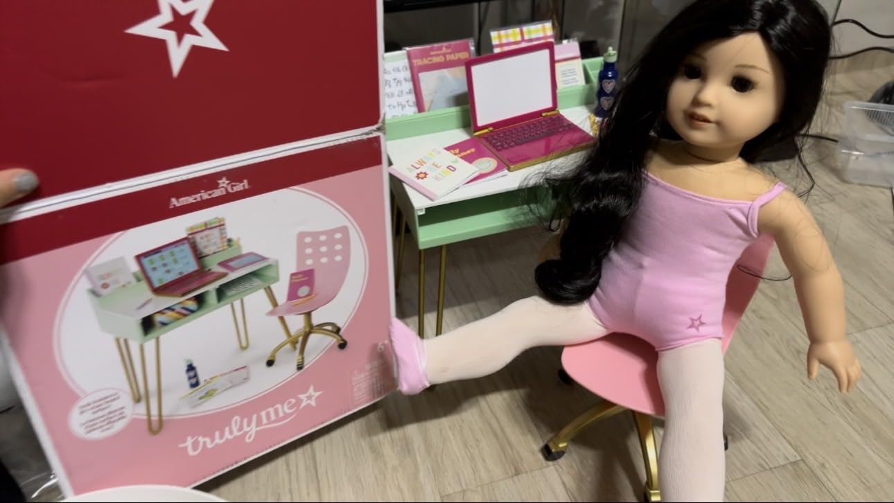 American Girl Truly Me 18-inch Doll Write On! Desk Playset with Pretend Laptop Computer and School Supplies, HPG84, for Ages 6+ customer photo 1