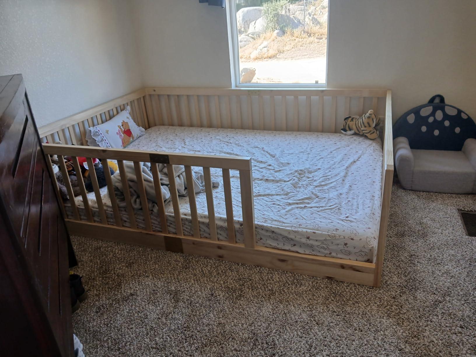 Tatub Twin Montessori Floor Bed with High Rails, Solid Wood Montessori Bed Frame for Kids, Door Can Install Left and Right, Twin-White customer photo 1