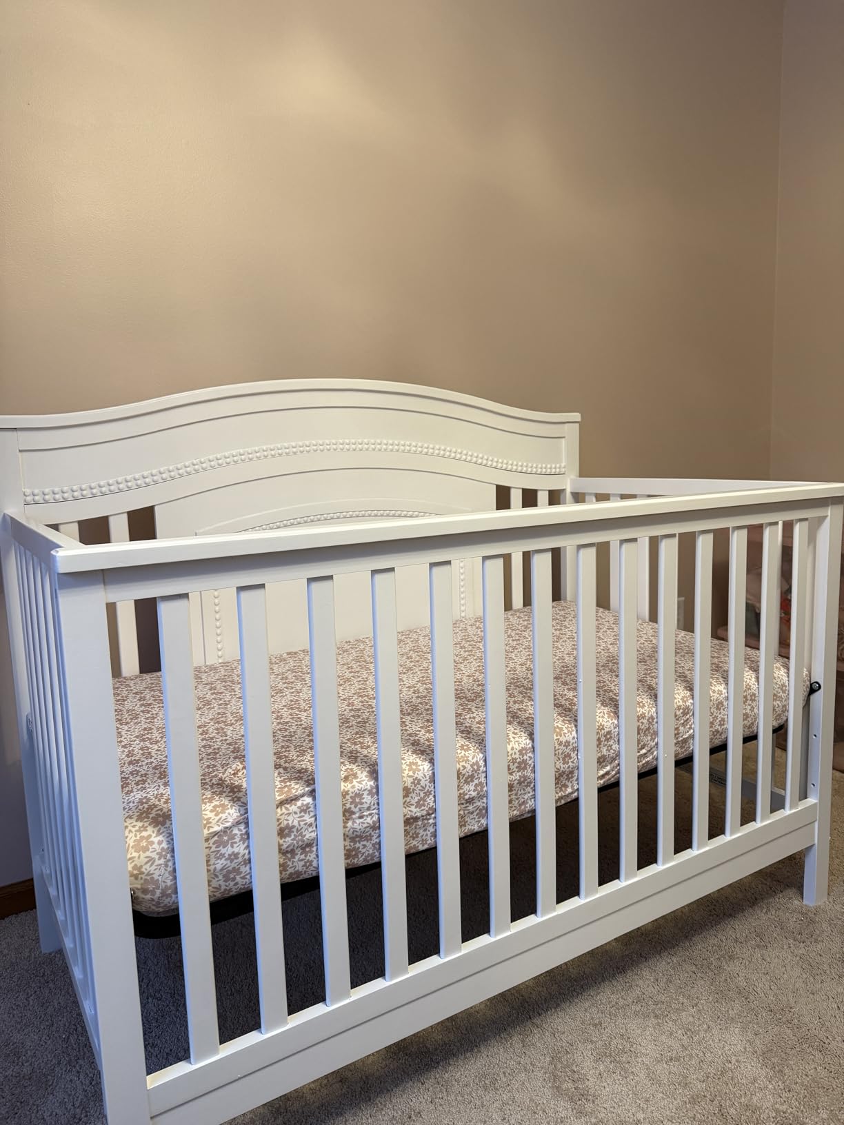 Oxford Baby Briella 4-in-1 Convertible Baby Crib, White, GreenGuard Gold Certified customer photo 1