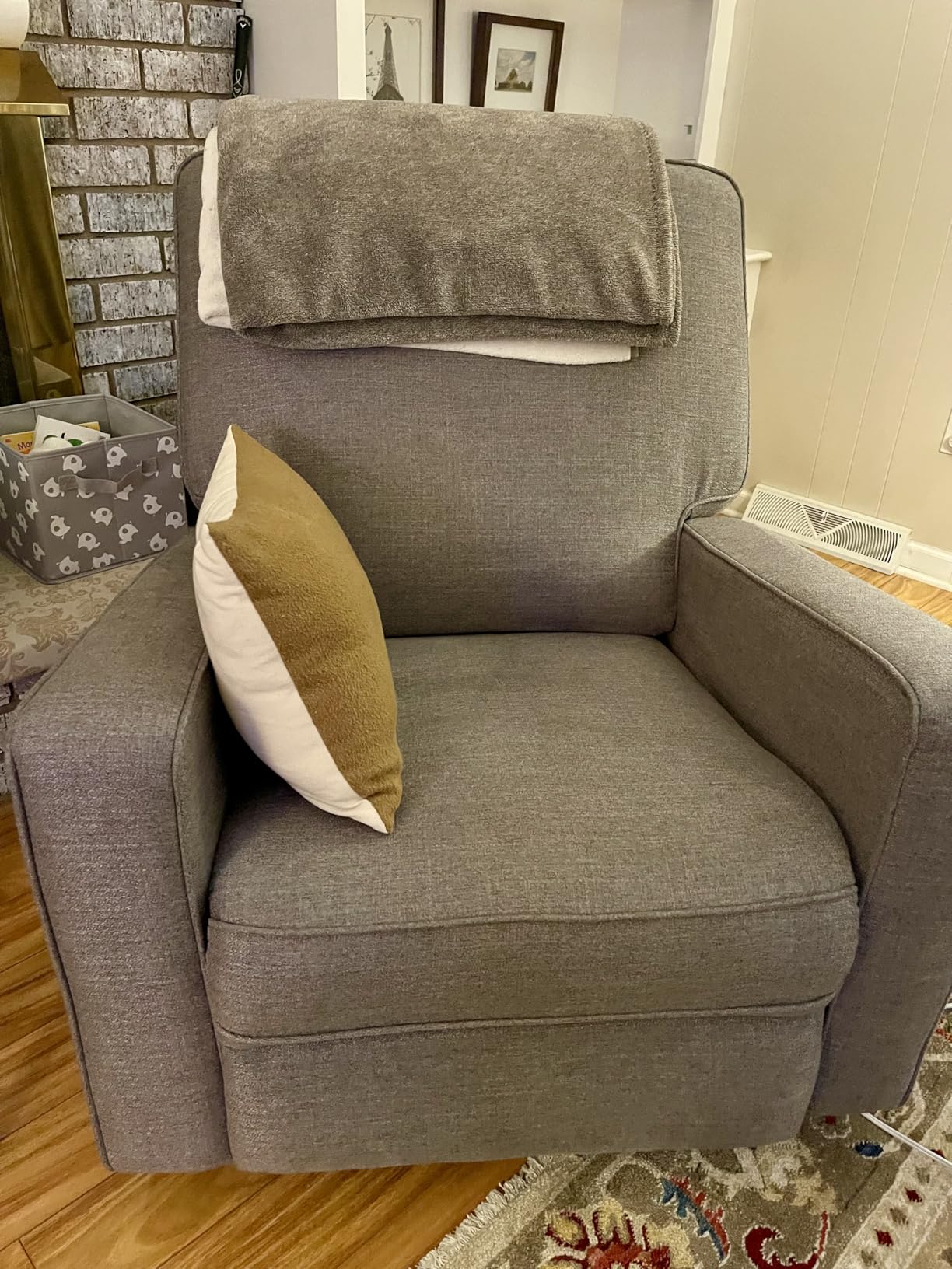 Harkawon Swivel Rocker Recliner Chair, Glider Rocker Recliner, Rocking Chair Nursery, Fabric Chair with High Back, Deep Seat, for Living Room, Bedroom, Beige customer photo 2