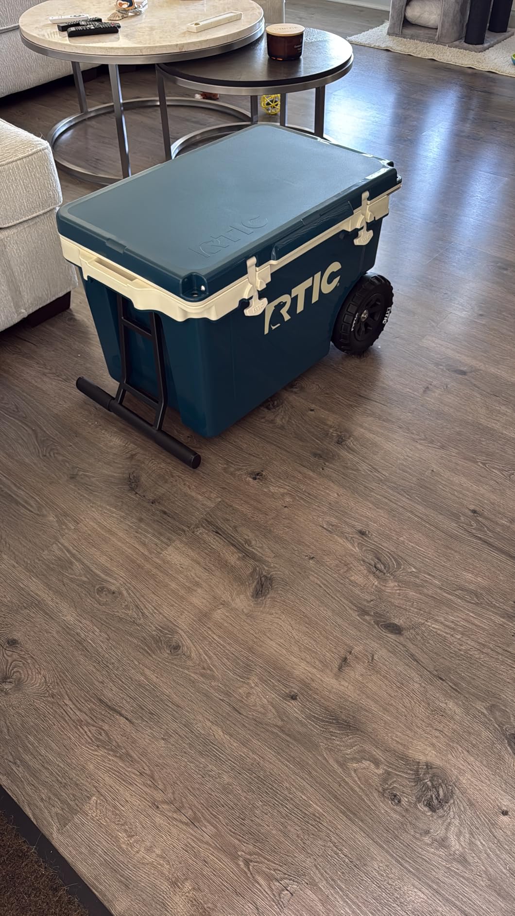 RTIC 52 Quart Ultra-Light Wheeled Hard Cooler customer photo 2