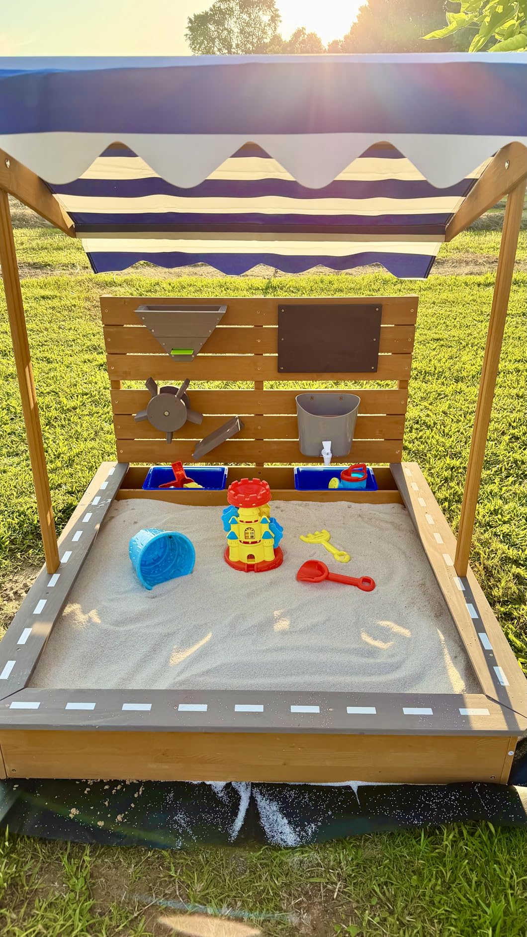 Kids Large Wooden SandBoxes with Roof, Pipleo Outdoor Sand Box Play w/Canopy for Backyard Garden Beach, Sand Pit for Beach Patio Outdoor, [Adjustable Cover & Funnel & Drawing Board] - Brown Oak customer photo 1