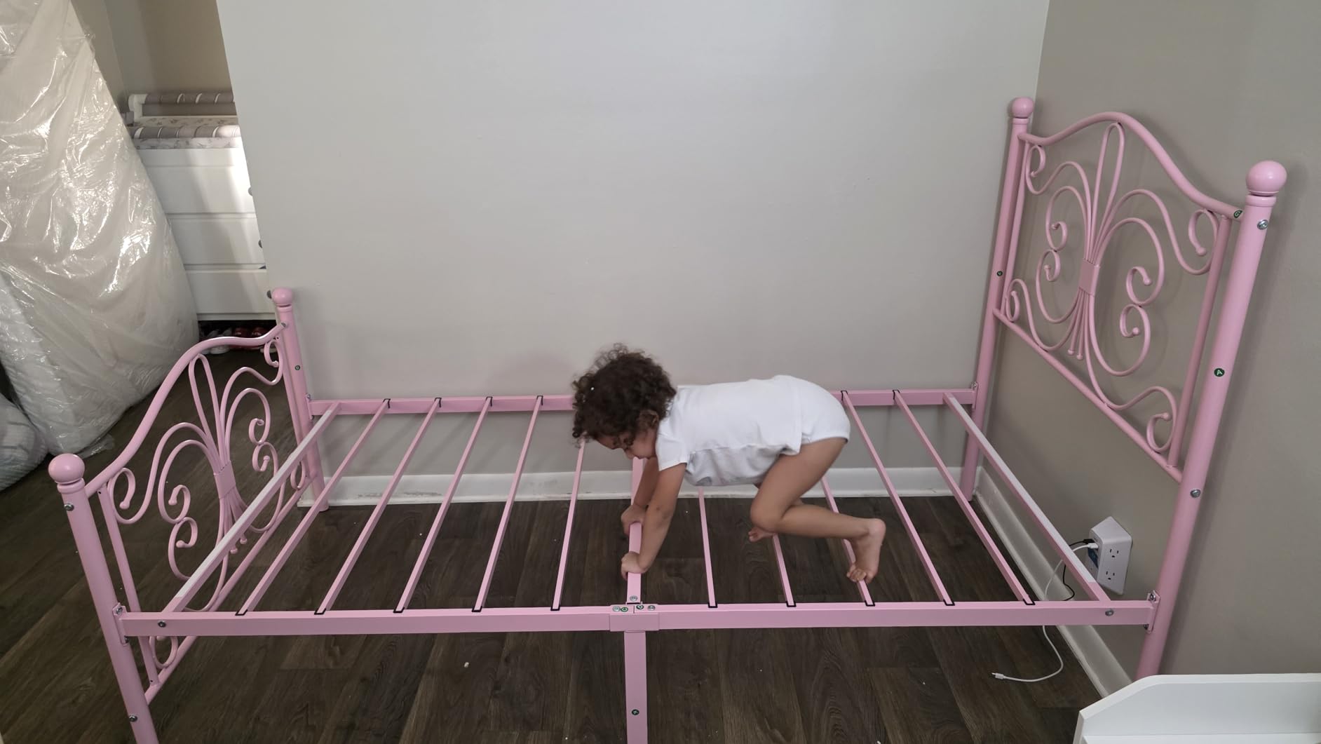 SHA CERLIN Twin Size Bed Frame for Kids,Metal Bed Frame with Butterfly Pattern Design Headboard & Footboard,No Box Spring Needed,Easy Assembly,White customer photo 2