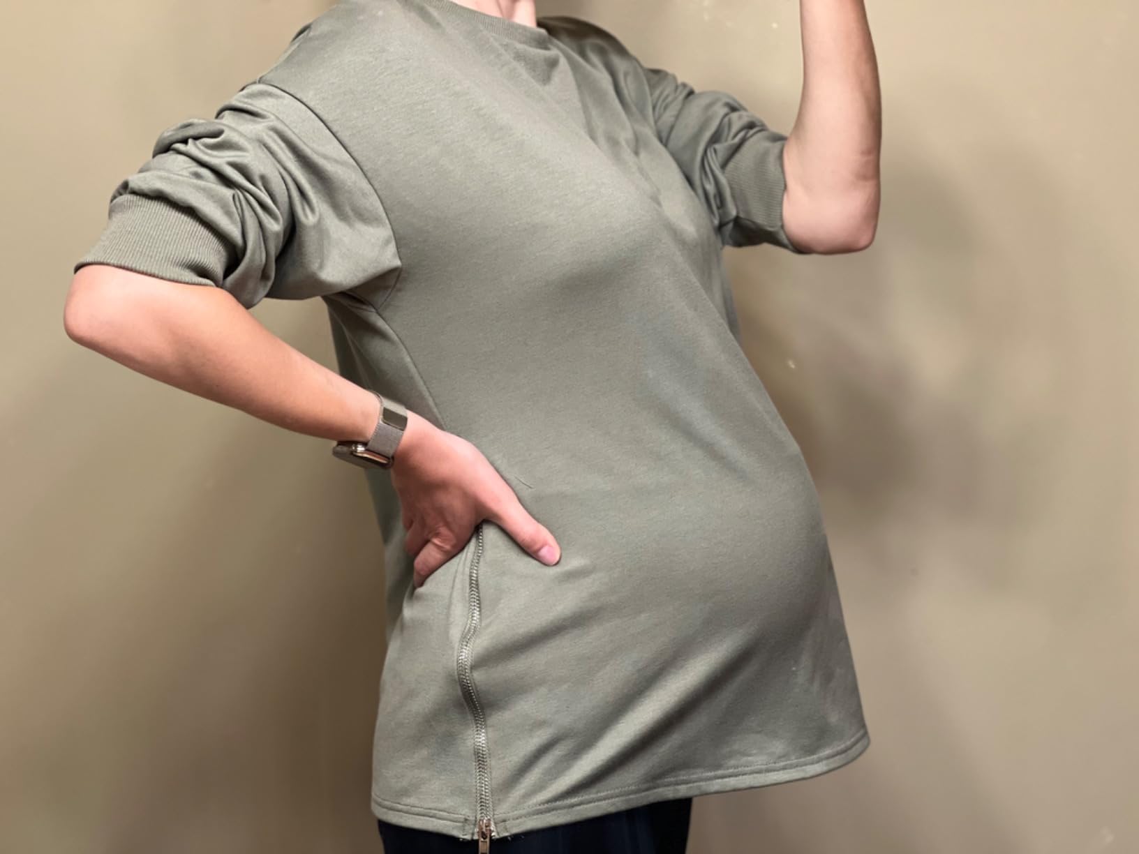 Women's Maternity Shirts Long Sleeve Sweatshirt Zipper Split Side Pregnancy Casual Tunic Top customer photo 1