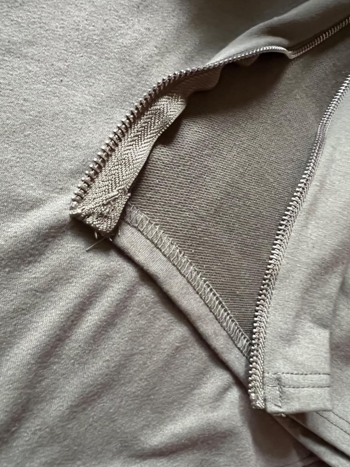 Women's Maternity Shirts Long Sleeve Sweatshirt Zipper Split Side Pregnancy Casual Tunic Top customer photo 2