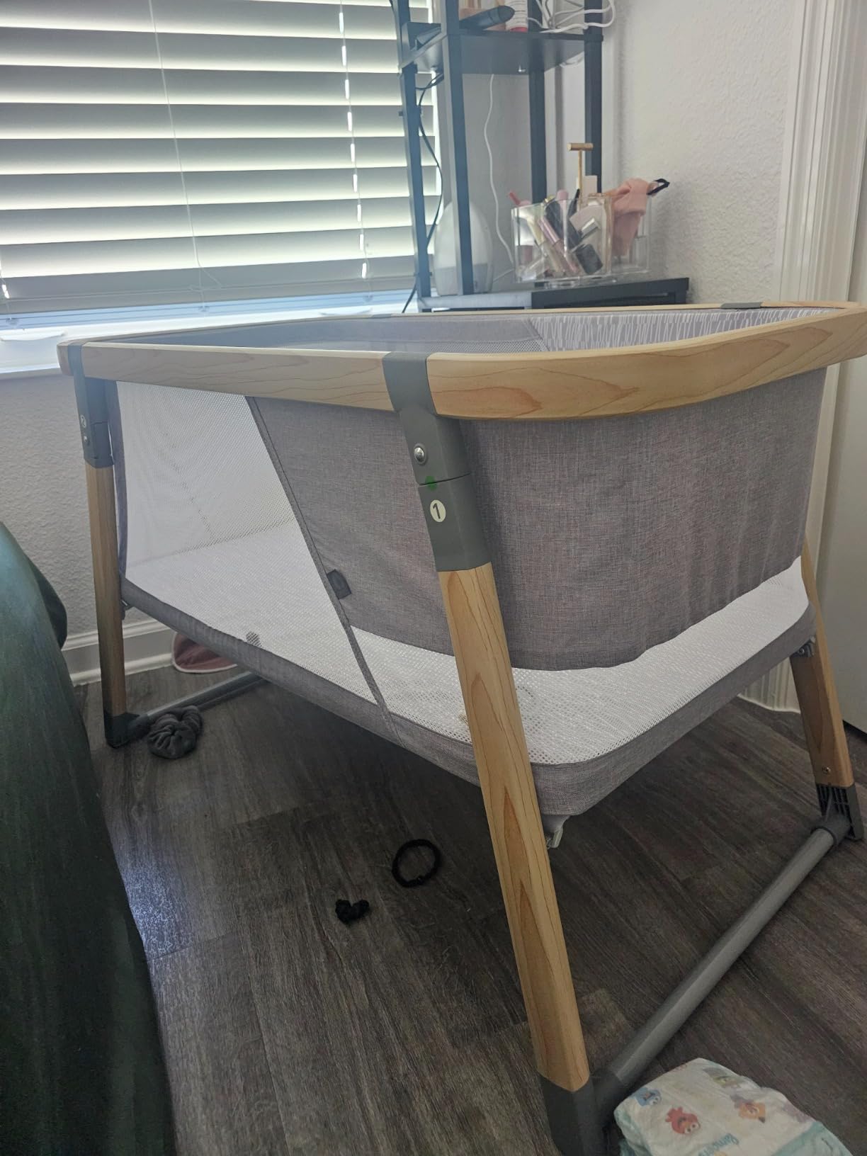 Boppy Portable Baby Bassinet - Lightweight, Low, Fold-Flat Travel Bassinet with Mesh Sides, Anti-Tilt, 2 Custom Fitted Mattress Covers & No Assembly - Gray Pickup Sticks customer photo 2