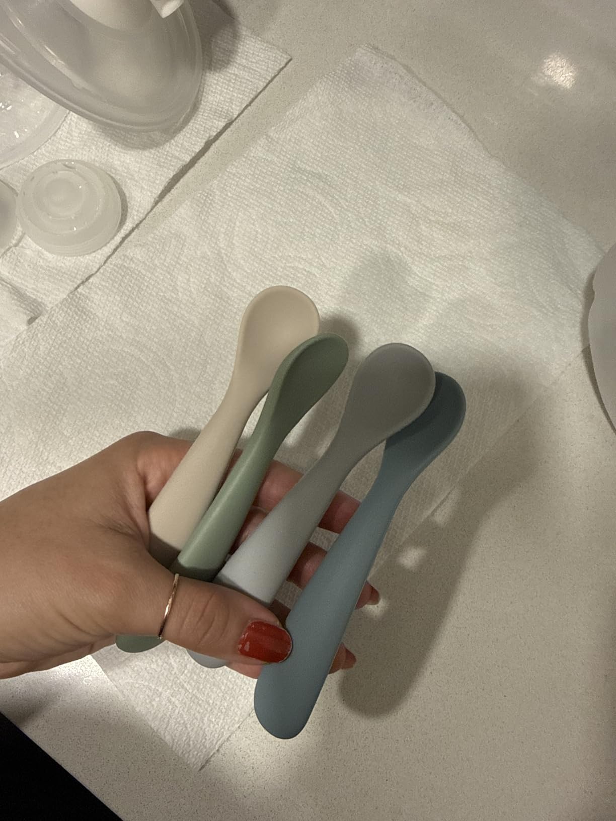 Eascrozn Baby Spoons, 6 Pack First Stage Silicone Feeding Spoons, Soft Tip Feeding Baby Utensils, Baby Led Weaning Supplies Training Spoons, Dishwasher and Boil Safe customer photo 1