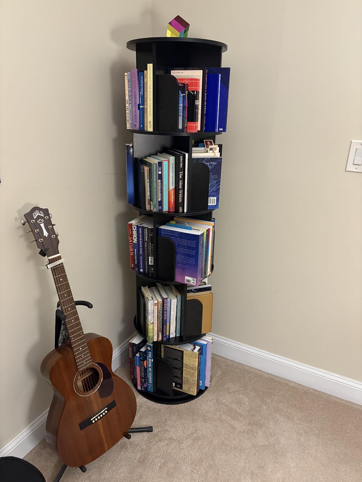 Besiost Rotating Bookshelf, Wood Corner Bookshelf, 360 Display Spinning Bookcase Storage Rack, 4 Tier Floor Standing Revolving Bookcase Narrow Book Shelf Organizer for Small Space, Bedroom, White customer photo 2