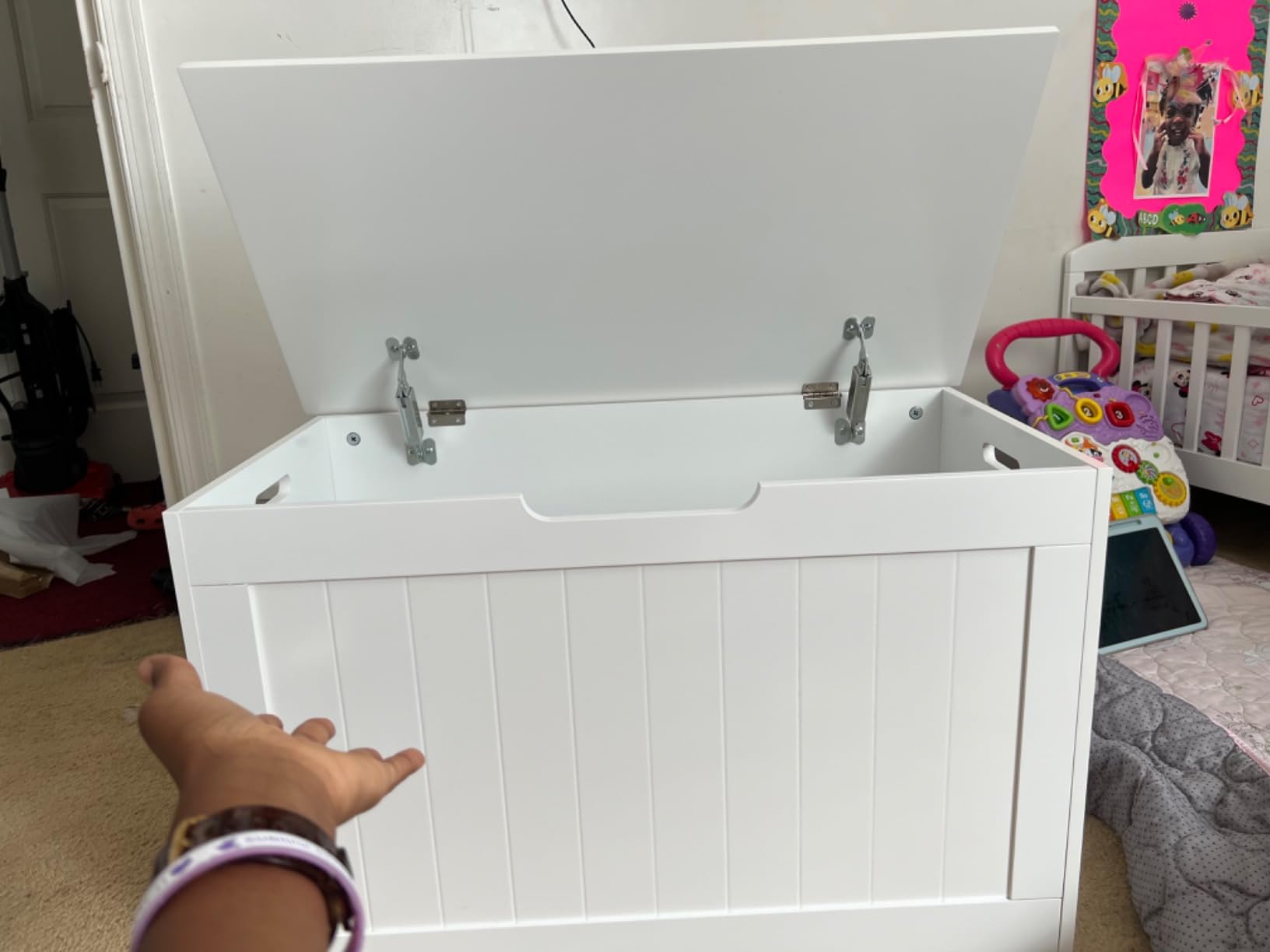 SUPER DEAL Storage Chest, 30 inches Chest Box Organizer with 2 Safety Hinges, Wooden Entryway Storage Bench, Pink customer photo 1