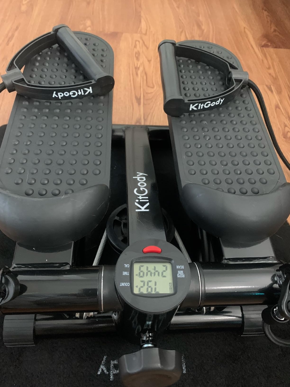 Steppers for Exercise at Home, KitGody Mini Stepper with Resistance Bands, Portable Stair Stepper for Home 330LBS Capacity, Adjustable Height Fitness Stepper Machine customer photo 1