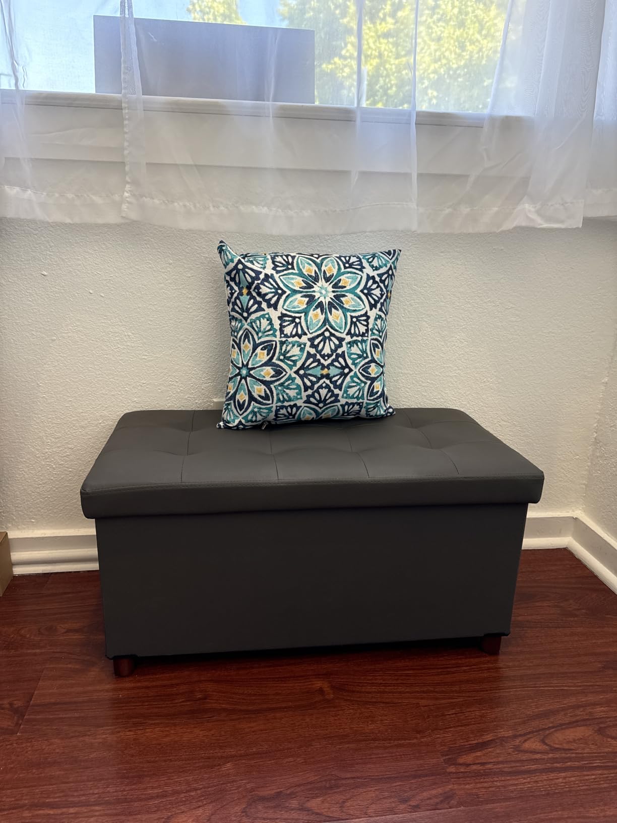 Dorriss Ottoman Storage Bench for Living Room with Tray, Bedroom Foot Stool, Coffee Table Lid, End of Bed Faux Leather 30