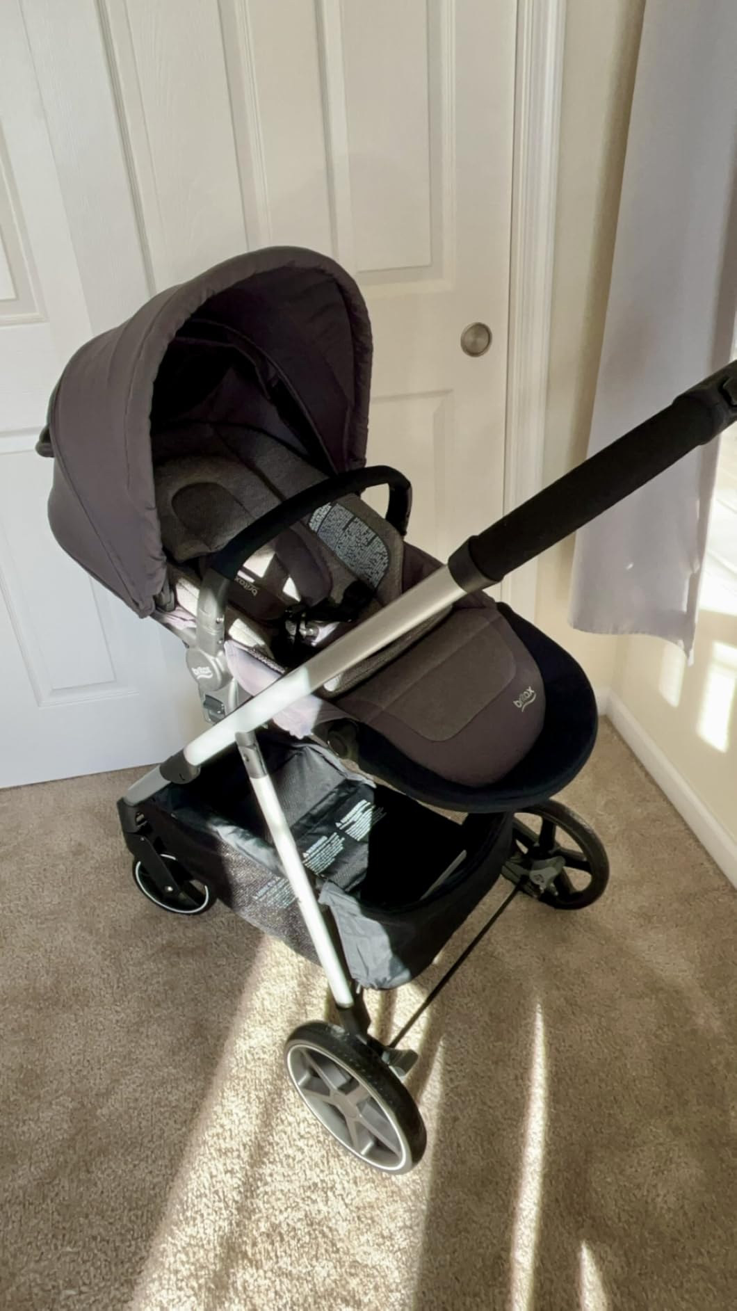 Britax Grove Modular Stroller, Lightweight Stroller with CozyFit Insert and Bumper Bar, 6 Ways to Ride, SafeWash, Pindot Onyx customer photo 1