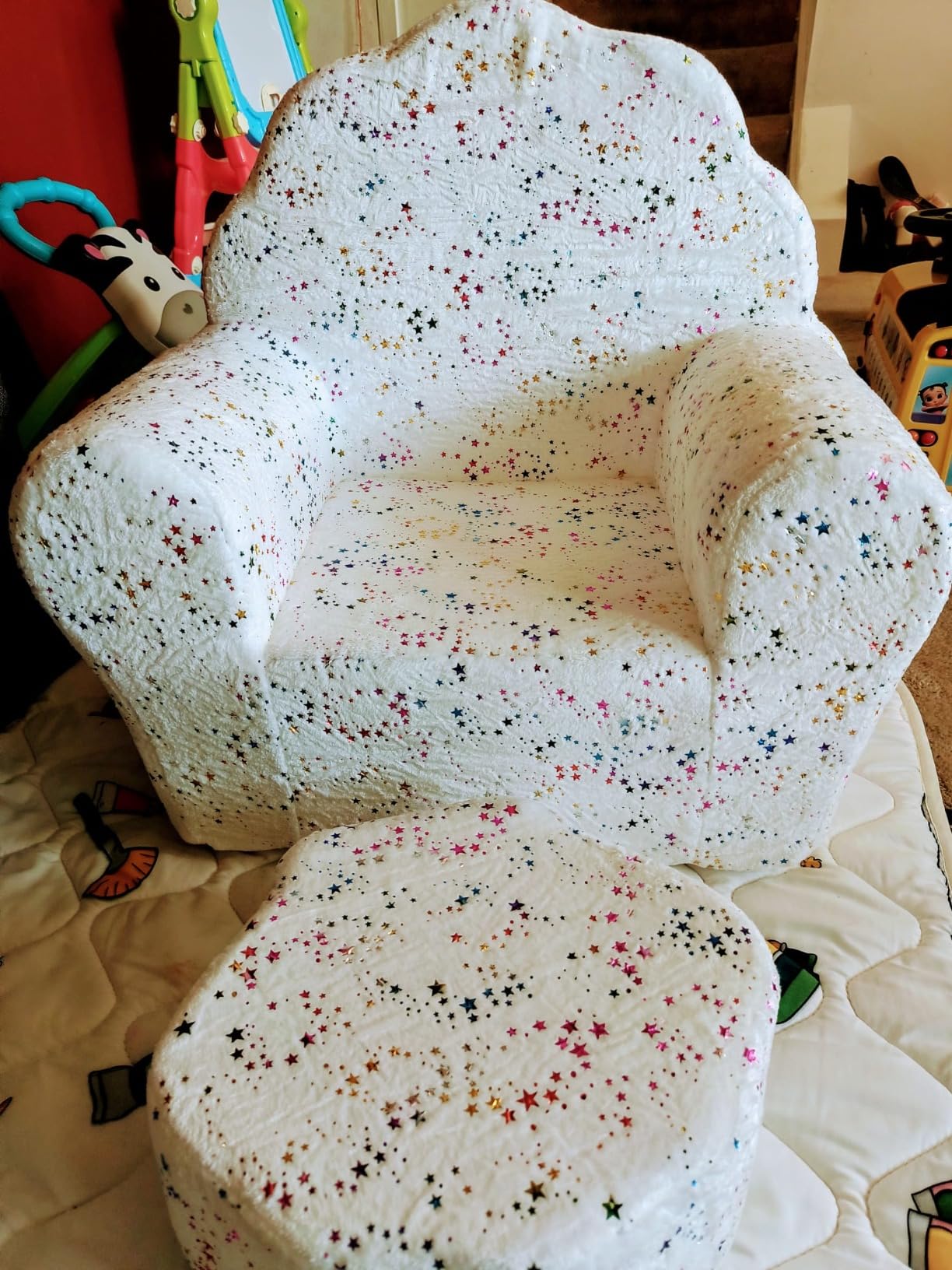 MOMCAYWEX Kids Sofa with Ottoman, Shell-Like Sofa for Boys and Girls, White with Shinny customer photo 2