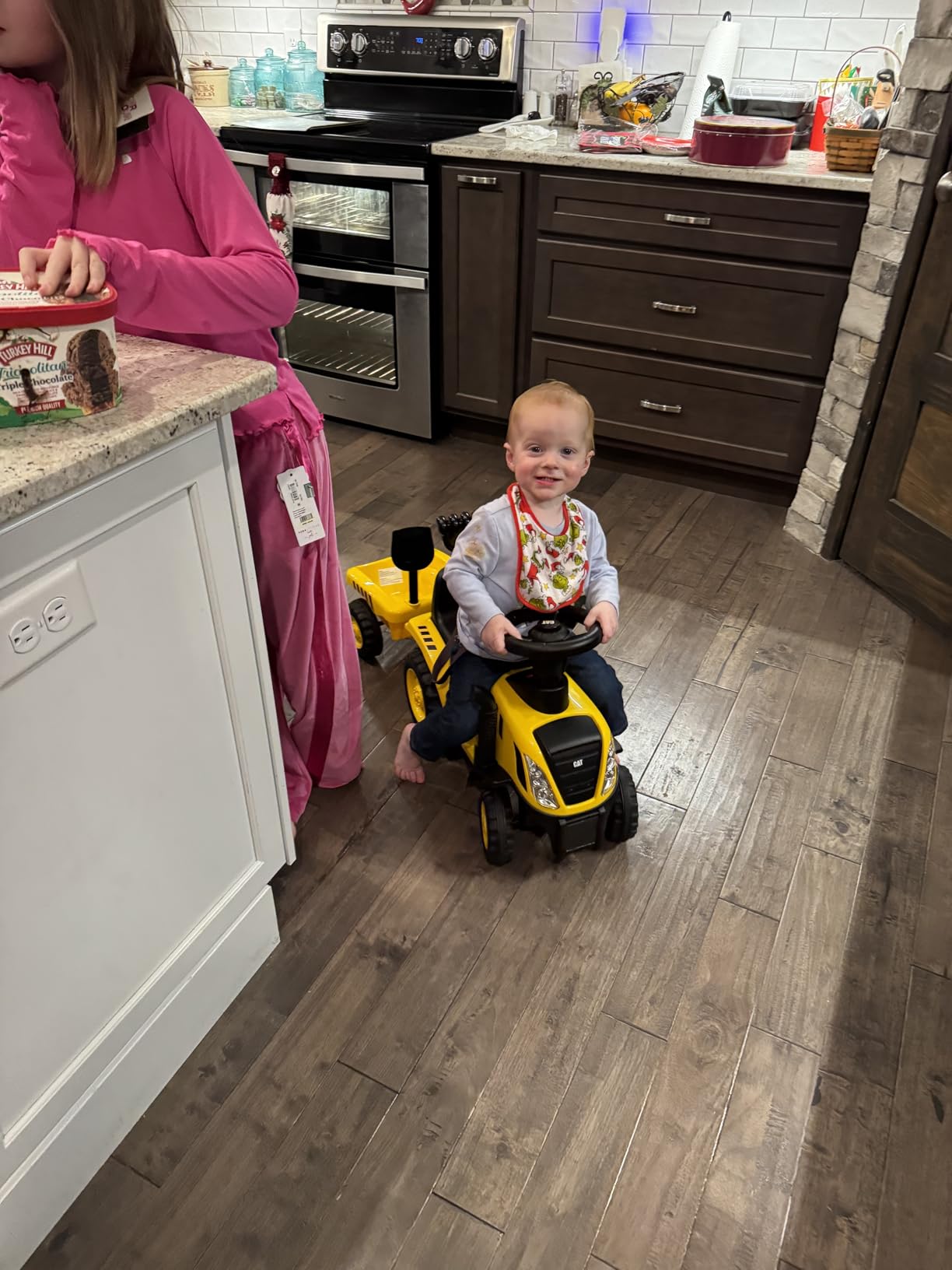 Costzon Ride on Excavator, Licensed Caterpillar Kids Excavator Digger w/Rotatable Digging Bucket, Under-seat Storage, Construction Vehicles for Kids, Ride on Toys for Toddlers 1-3 Gift (Digger) customer photo 2