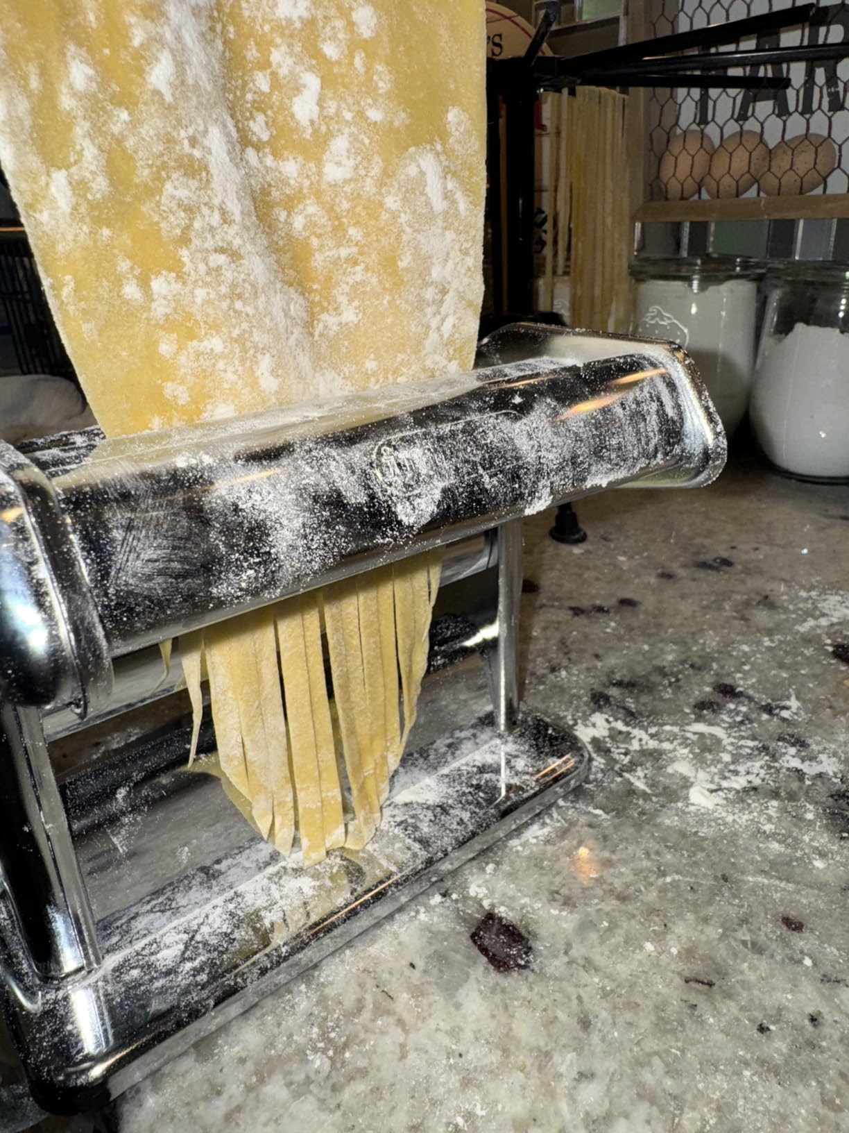 Imperia Pasta Maker Machine - 100% Made in Italy, Heavy Duty Steel Construction, Easy Lock Dial, Wood Grip Handle & Cleaning Brush - Fresh Homemade Italian Spaghetti Fettuccine or Lasagna (Classic Line) customer photo 2